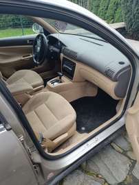 1.9 TDI - 100 Confort A