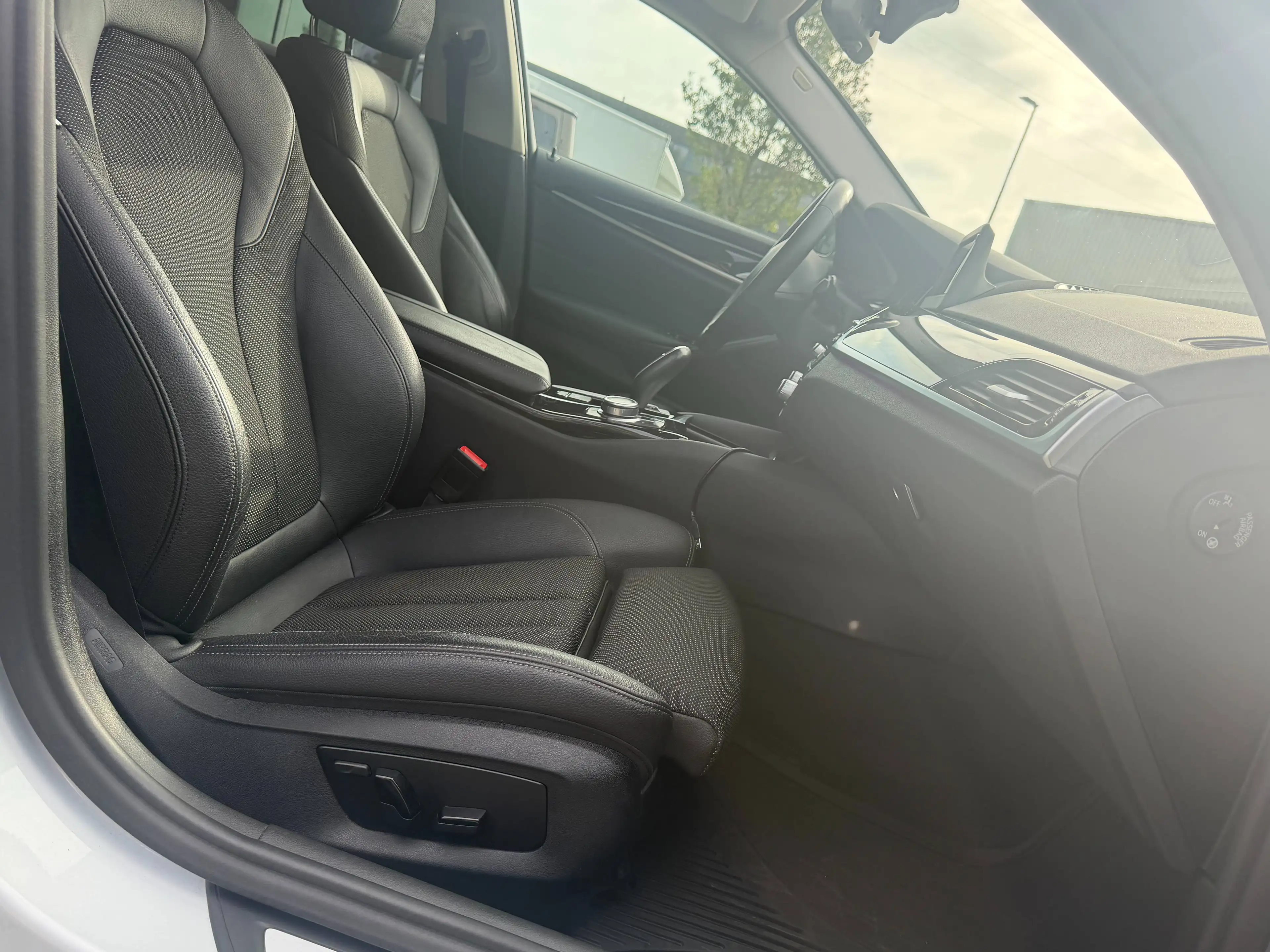 BMW 520 520D | ELEK. STOEL | PARKEERCAMERA | CRUISE CONTROl — photo 10