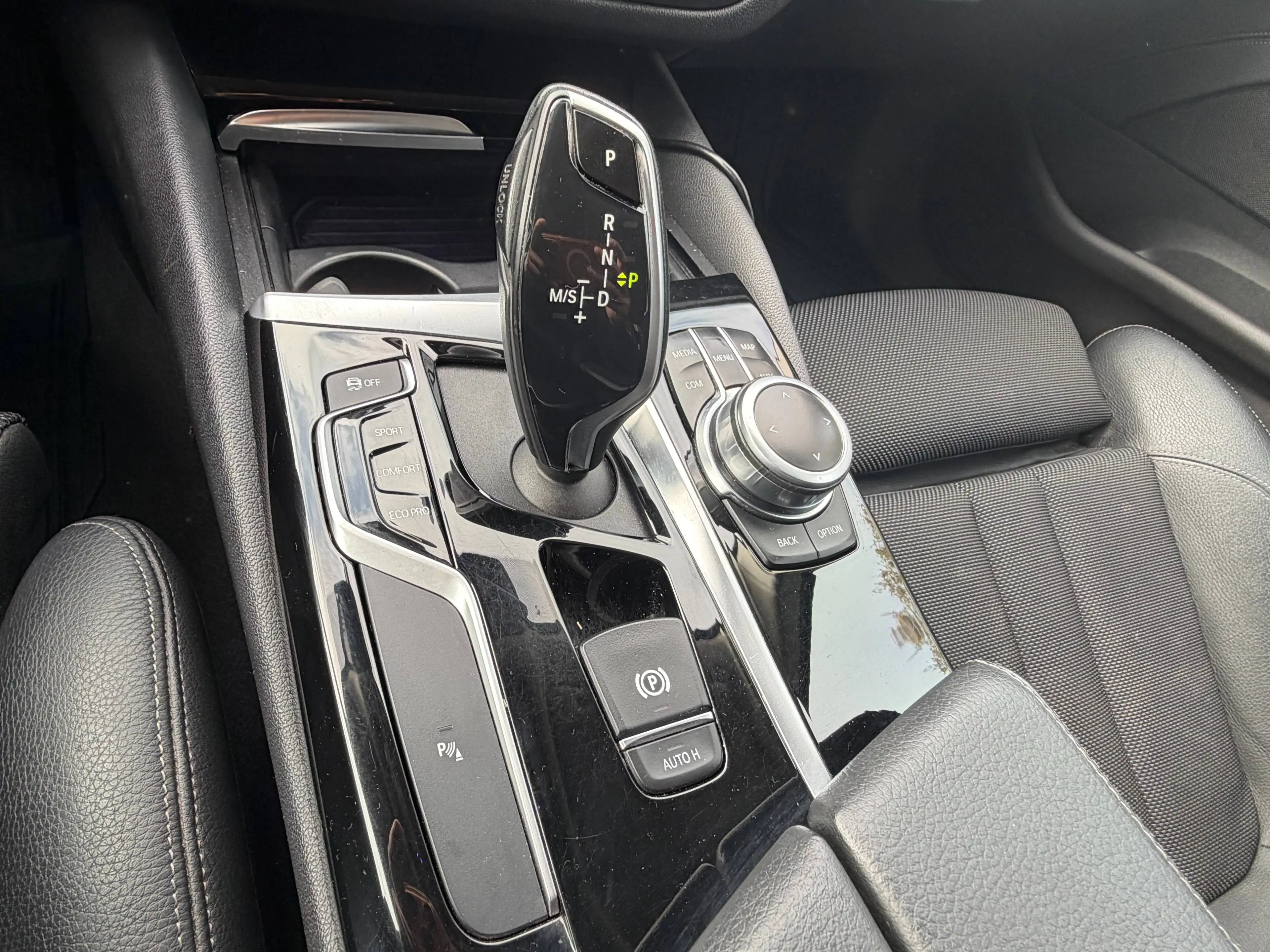 BMW 520 520D | ELEK. STOEL | PARKEERCAMERA | CRUISE CONTROl — photo 14