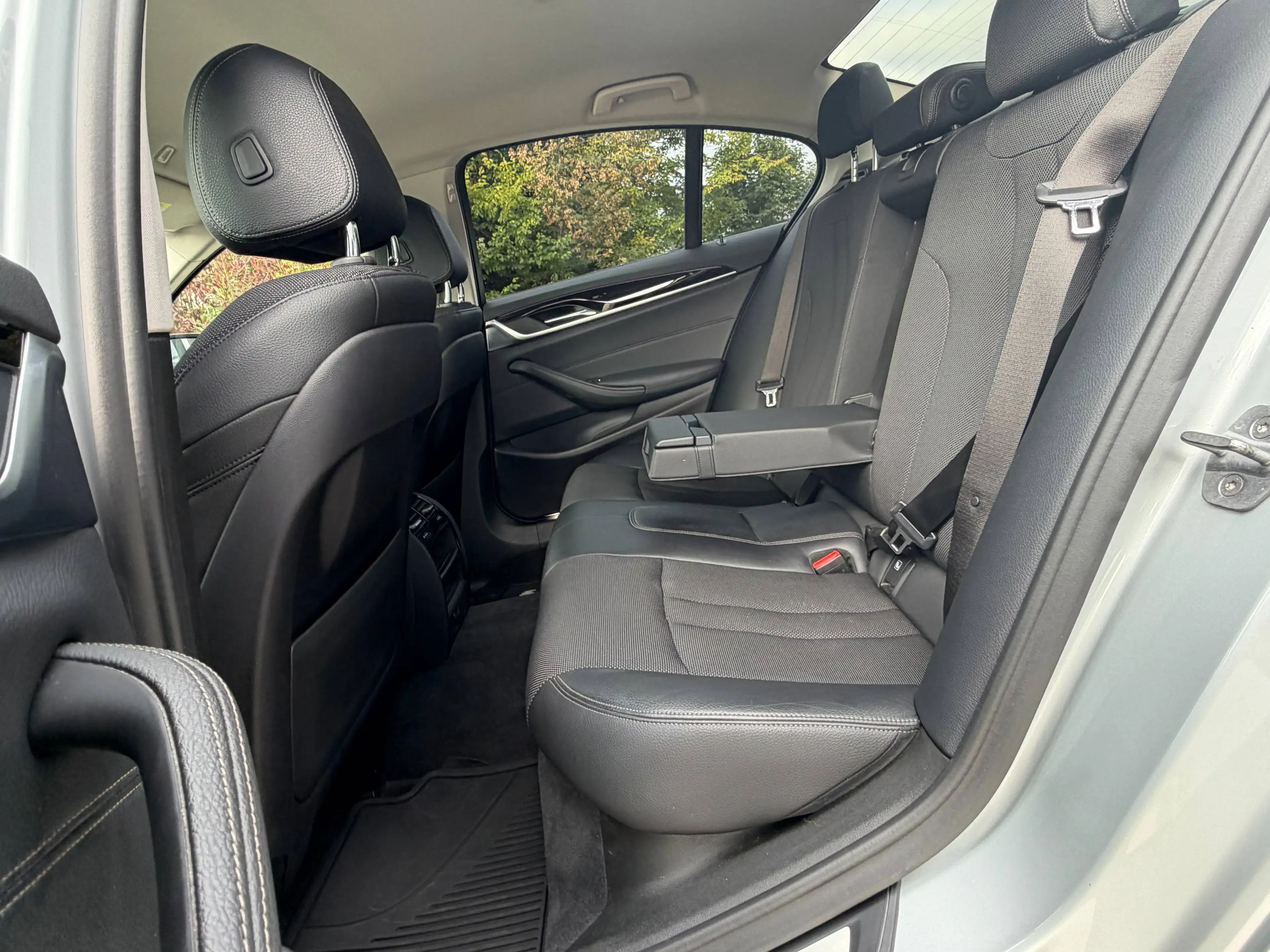 BMW 520 520D | ELEK. STOEL | PARKEERCAMERA | CRUISE CONTROl — photo 13