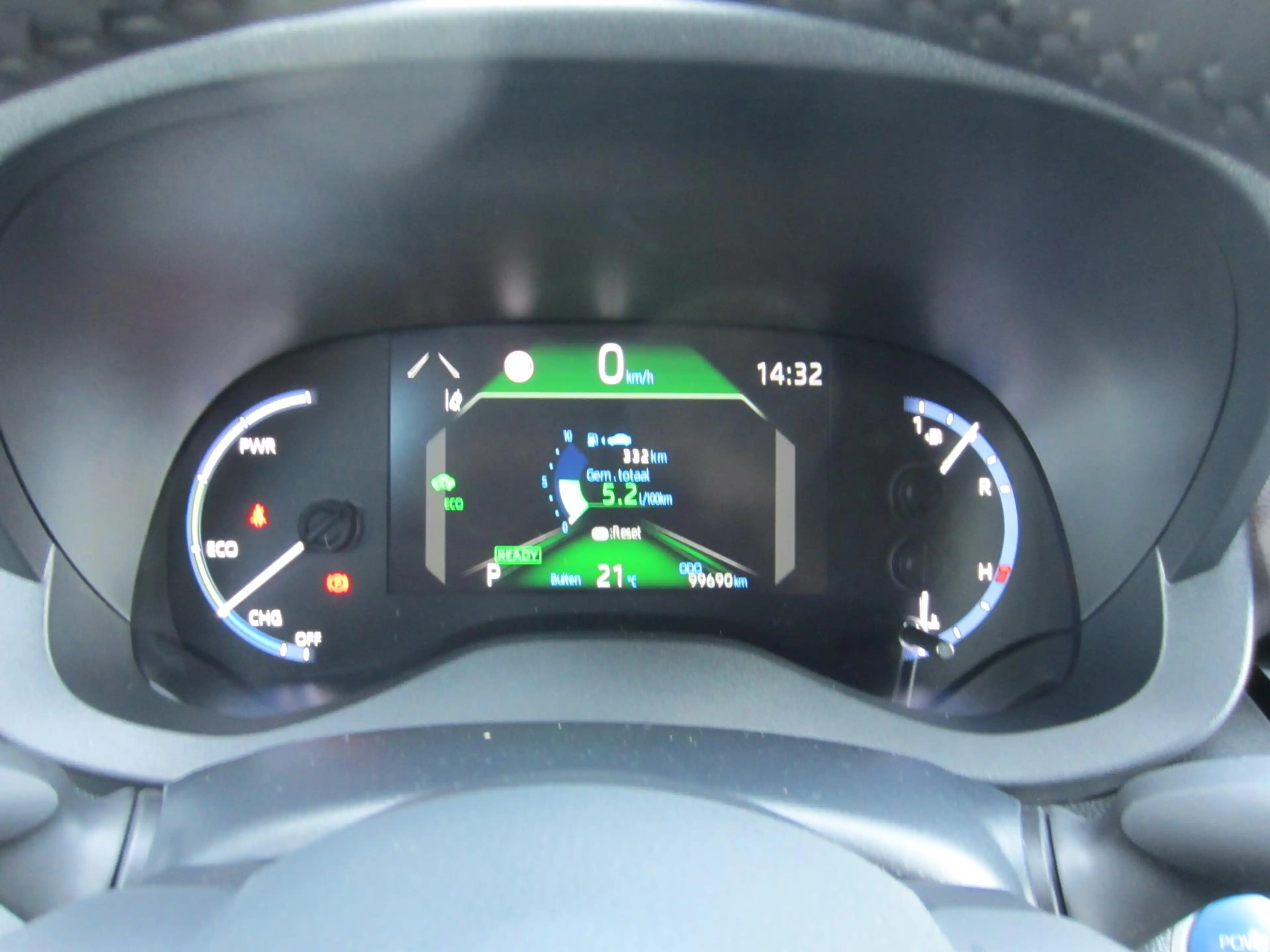 Toyota Yaris Cross 1.5 Hybrid Executive Navi 360 Camera — photo 3
