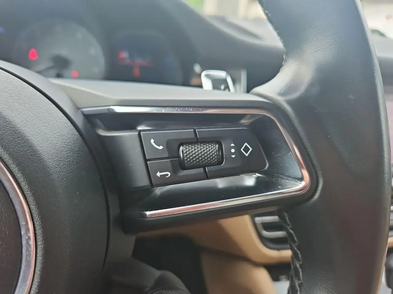 Porsche Macan S 2.9 V6 Turbo/Bose/Luftf./PDLS+/20Zoll, миниатюра 20