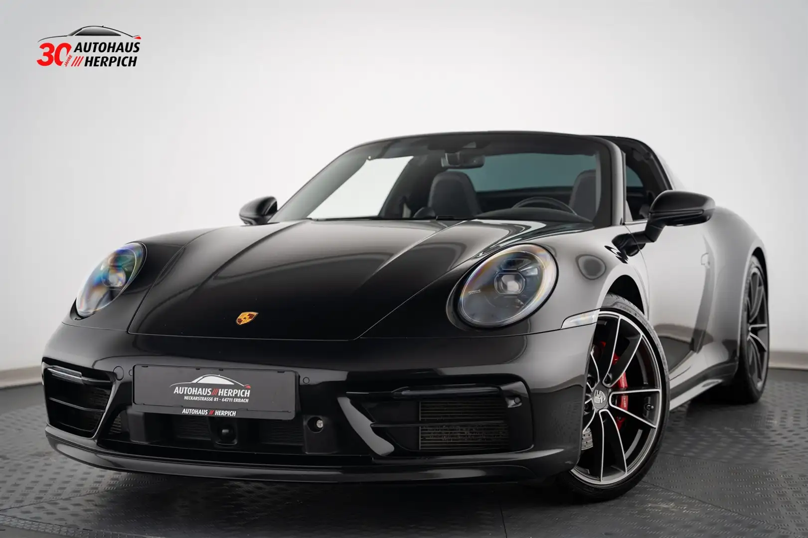 Porsche 992 .1 Targa 4S SportDesign Lift Matrix HAL Inno Schwarz - 1