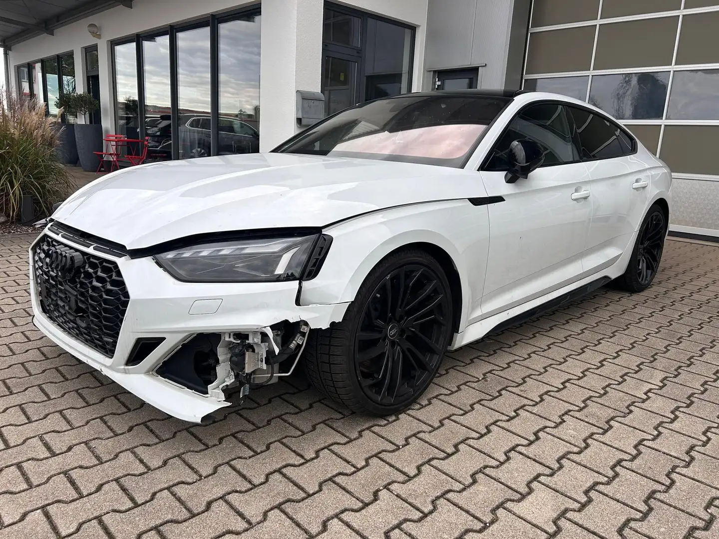 Audi RS5 2.9 TFSI qu. Unfall Pano Matrix Essential Weiß - 2