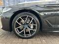 BMW 530 5-Serie 530e xDrive M-Sport / Laser / Pano / Head- Schwarz - thumbnail 3
