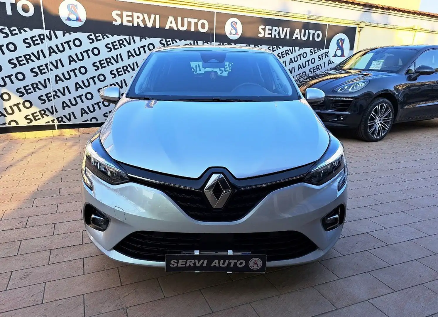 Renault Clio Hybrid E-Tech 140 CV 5 porte Zen Silber - 2