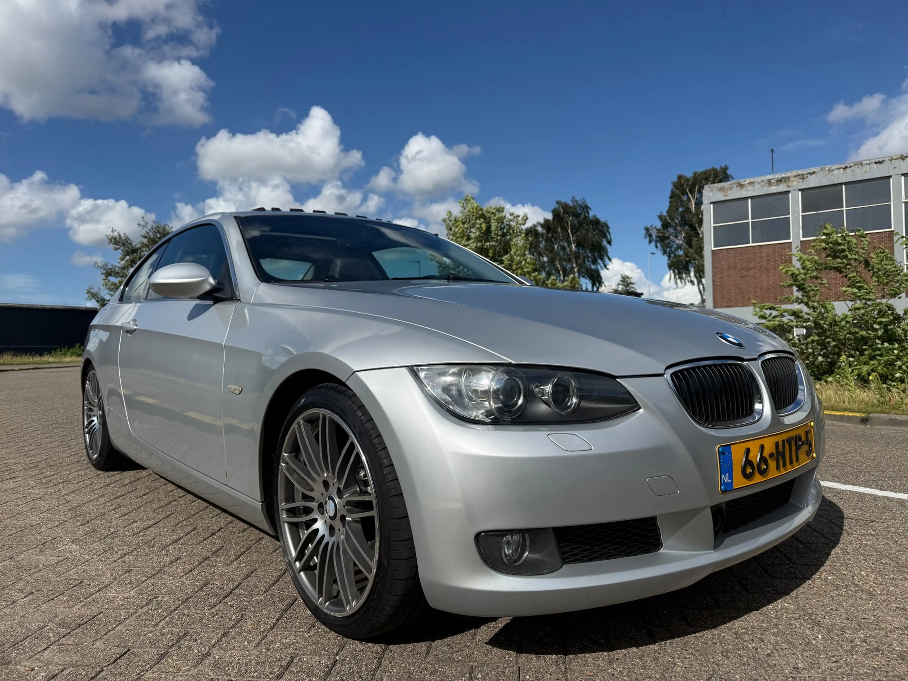 BMW 325 3-serie Coupé 325i Executive — photo 5