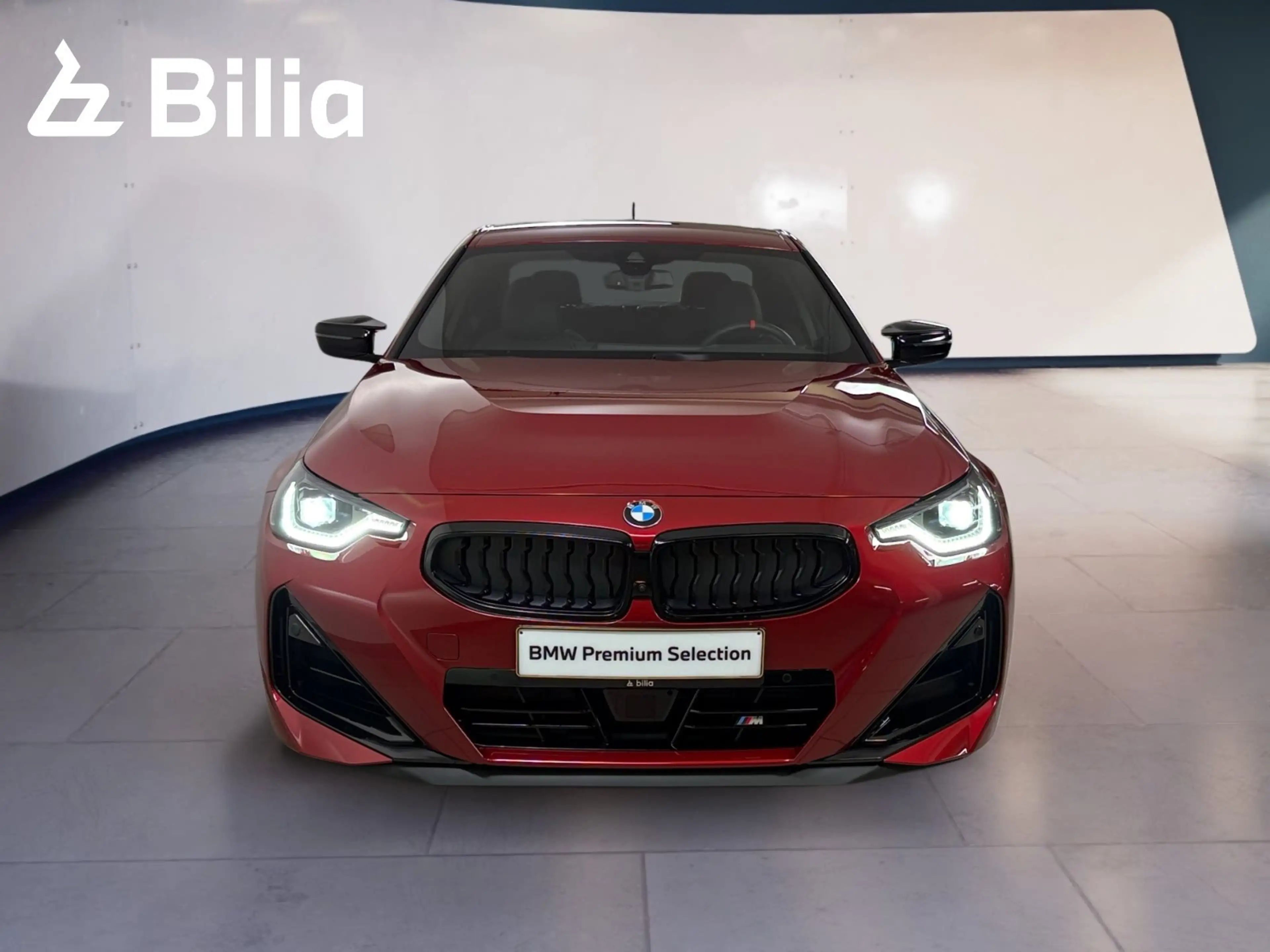 BMW 240 M240i xDrive — photo 2