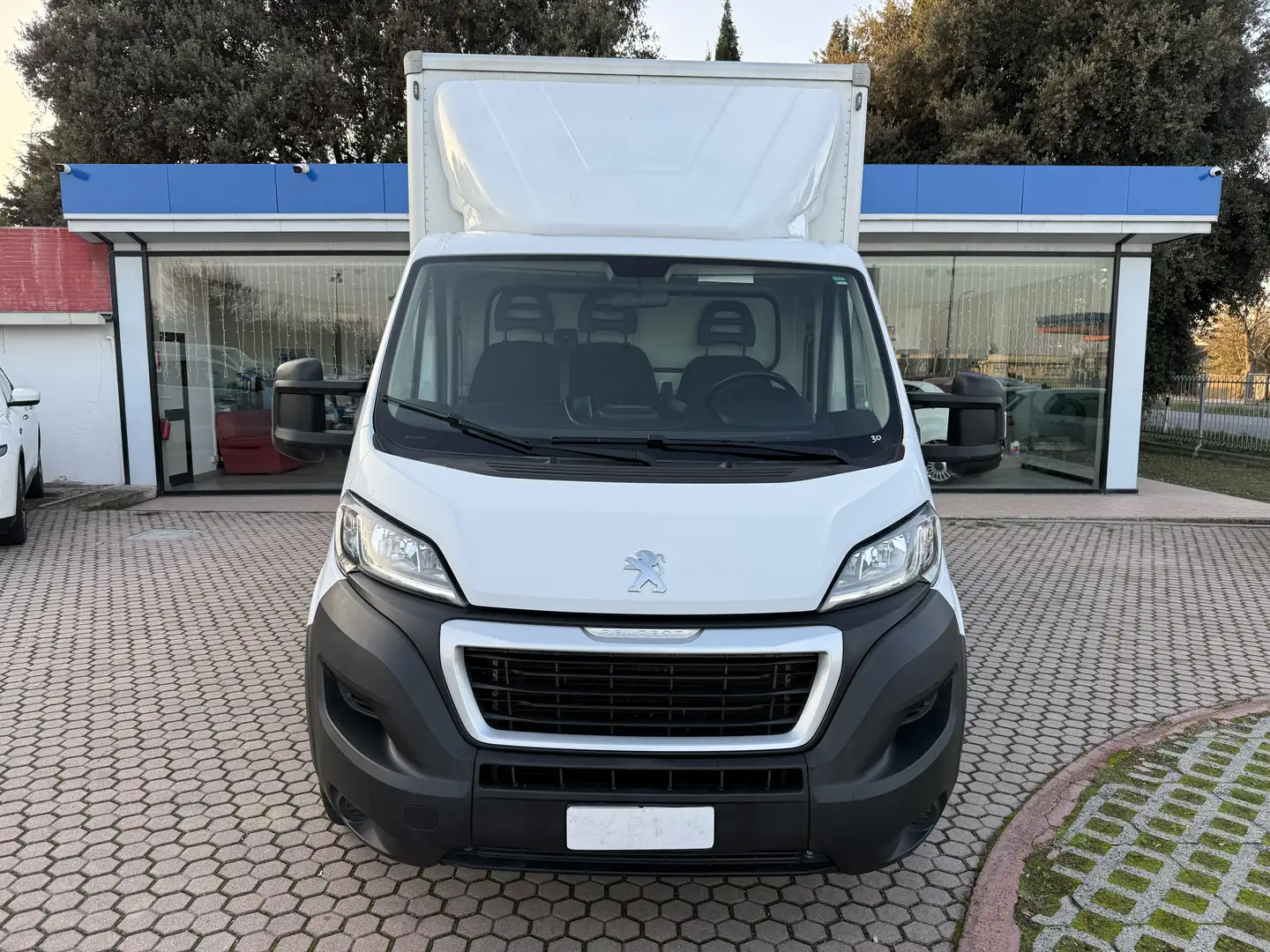 Peugeot Boxer Boxer 335 2.2 BlueHDi 140 S&S PC Cabinato Bianco - 1