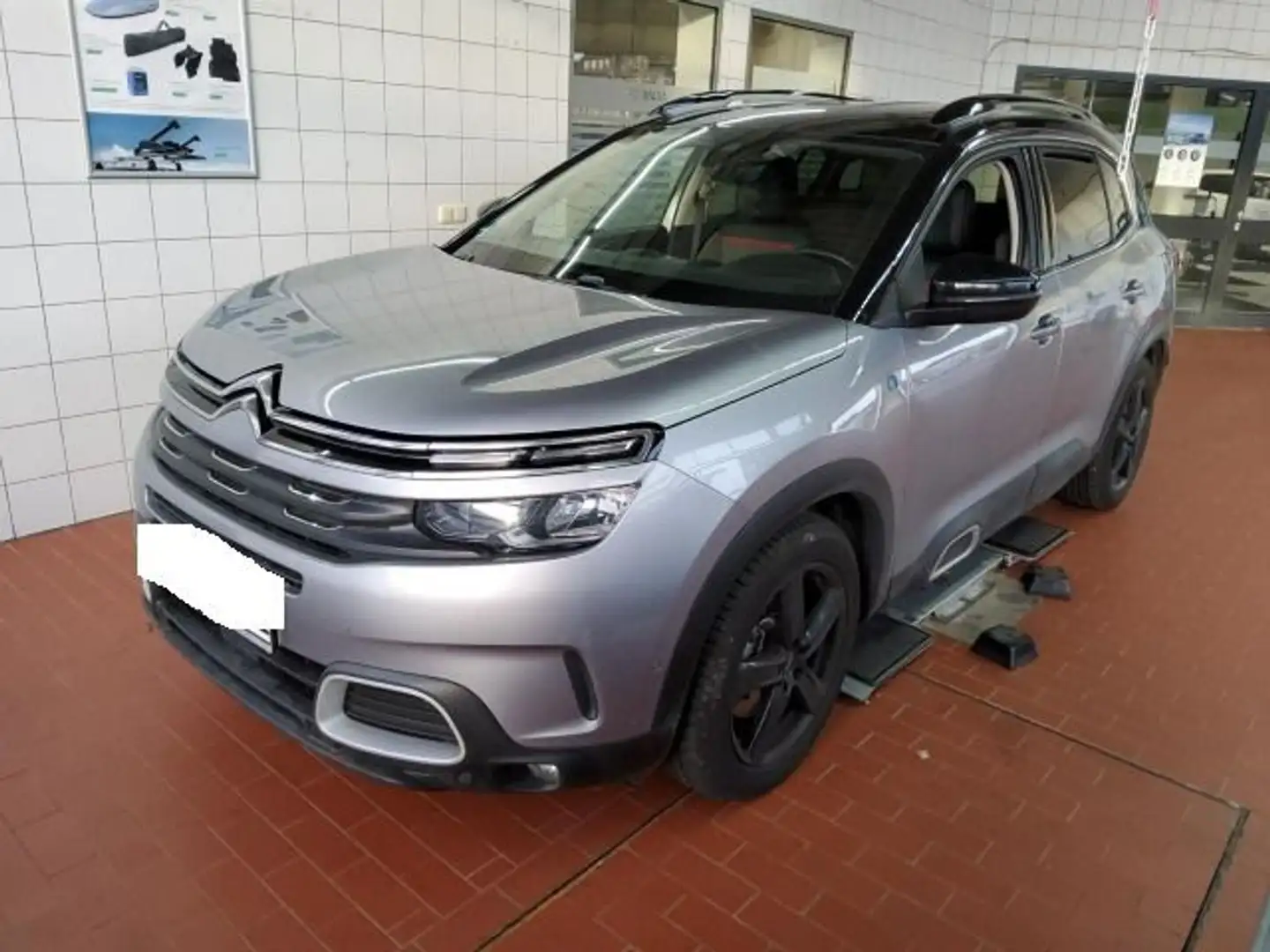 Citroen C5 Aircross 225 Feel Pack Šedá - 2