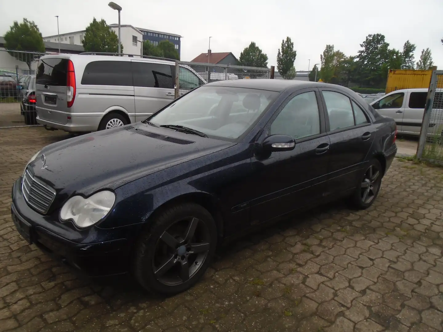 Mercedes-Benz C 180 Mercedes C180 -Automatik Azul - 2