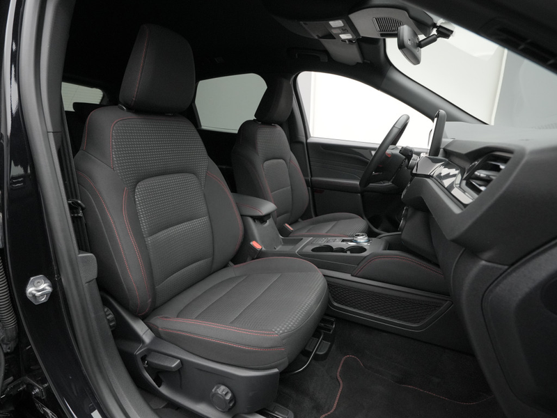 Ford Kuga ST-Line 225PS PHEV Aut./Winter Paket — photo 13