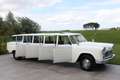 Oldtimer Checker Aerobus Stationwagon 12-Persons Blanc - thumbnail 43