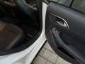 Mercedes-Benz CLA 200 CLA-Klasse 200d  Aut. 4MATIC Sportwagen / Coupé Weiß - thumbnail 15