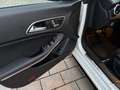 Mercedes-Benz CLA 200 CLA-Klasse 200d  Aut. 4MATIC Sportwagen / Coupé Weiß - thumbnail 8