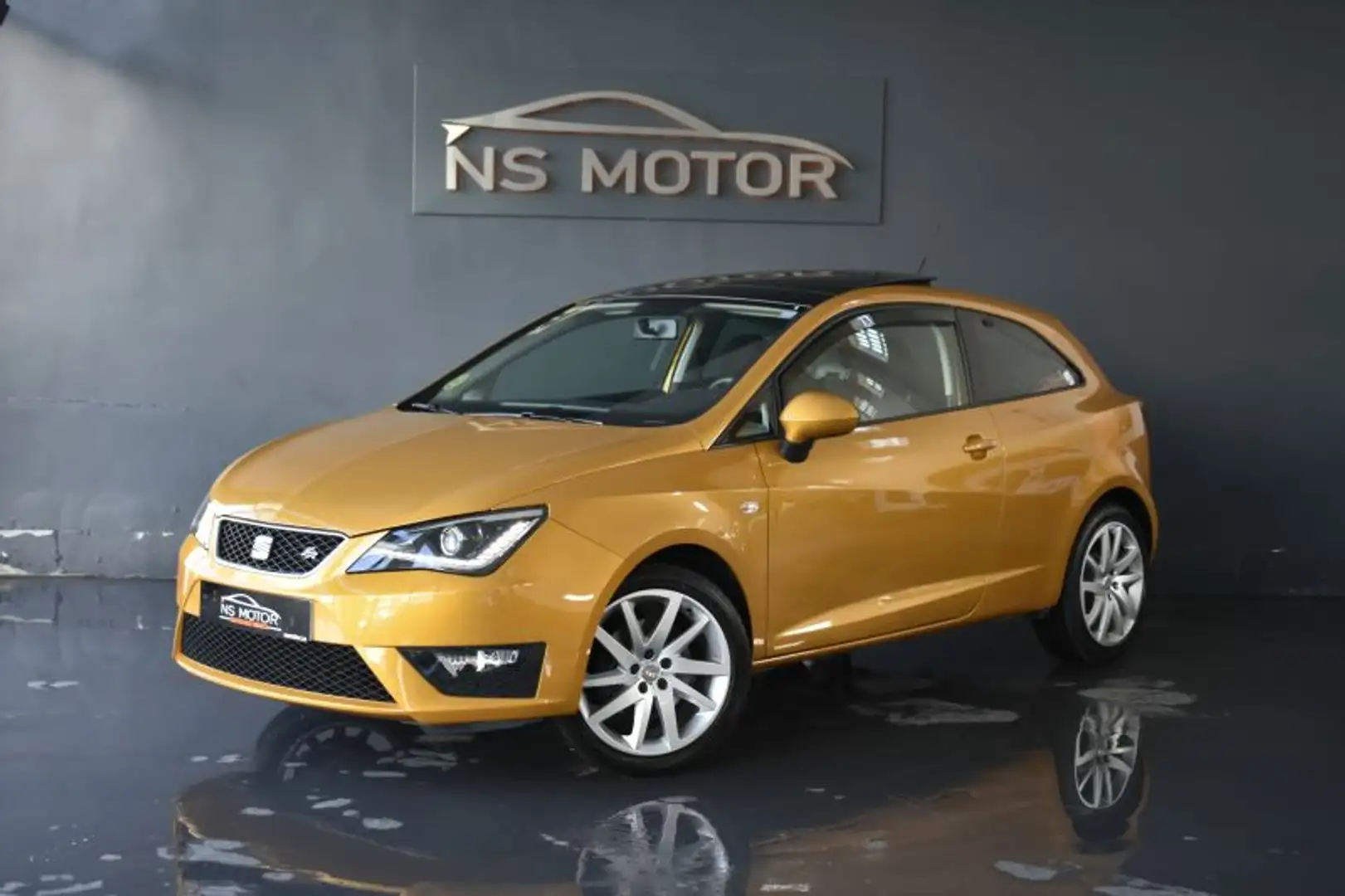 SEAT Ibiza SC 1.6TDI CR FR 105 Amarillo - 1