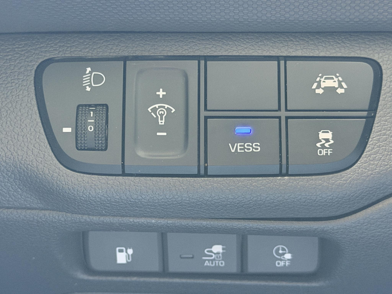 Hyundai IONIQ Comfort EV SOH 88,2% / + Extra Winterset / Adaptiv — photo 29