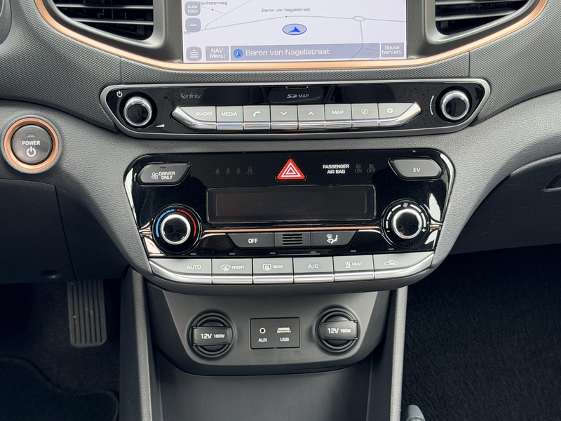 Hyundai IONIQ Comfort EV SOH 88,2% / + Extra Winterset / Adaptiv — photo 26