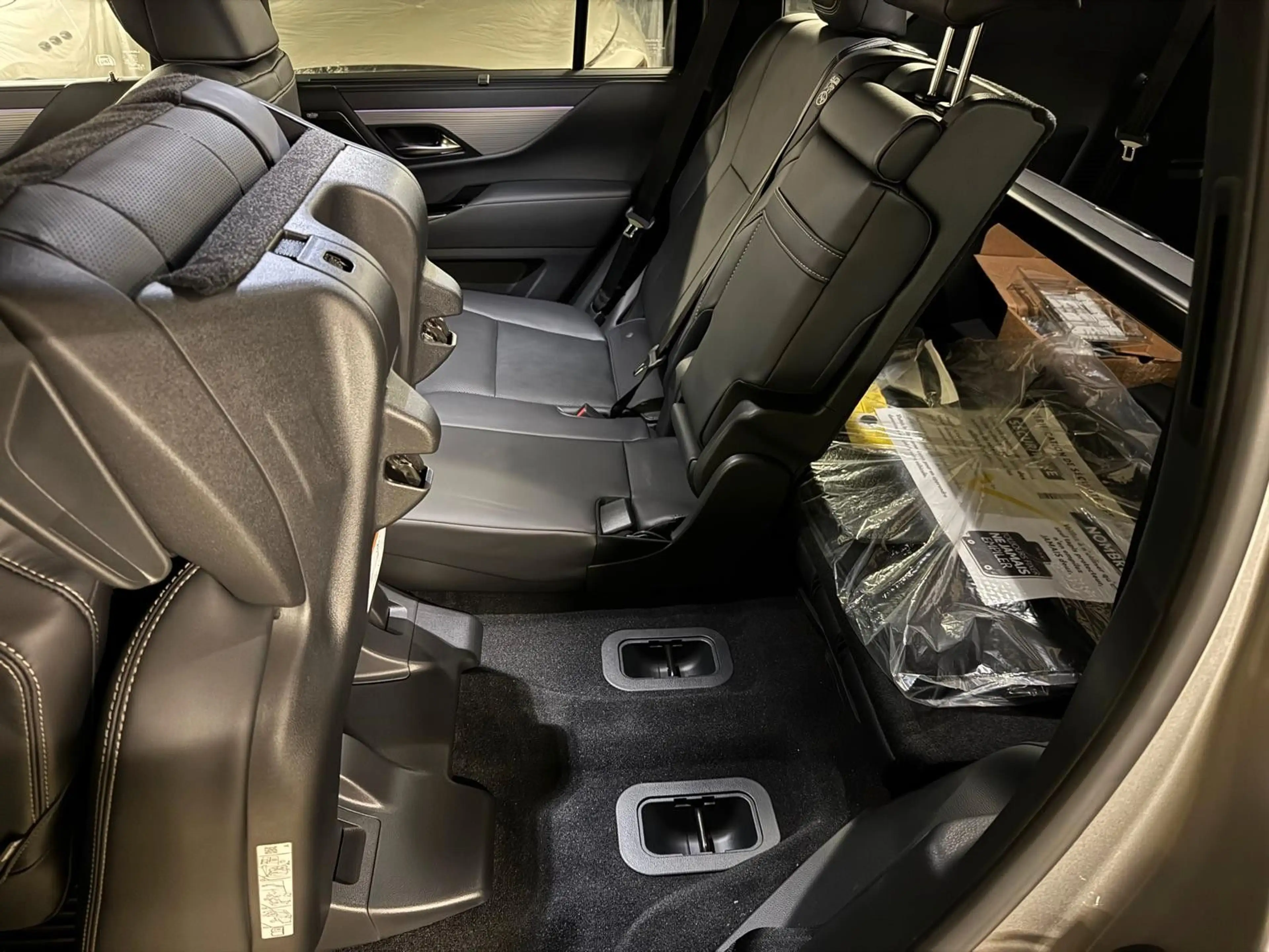Lexus LX 600 LX600+F SPORT+2026+NEW+7Seats+EU — photo 37