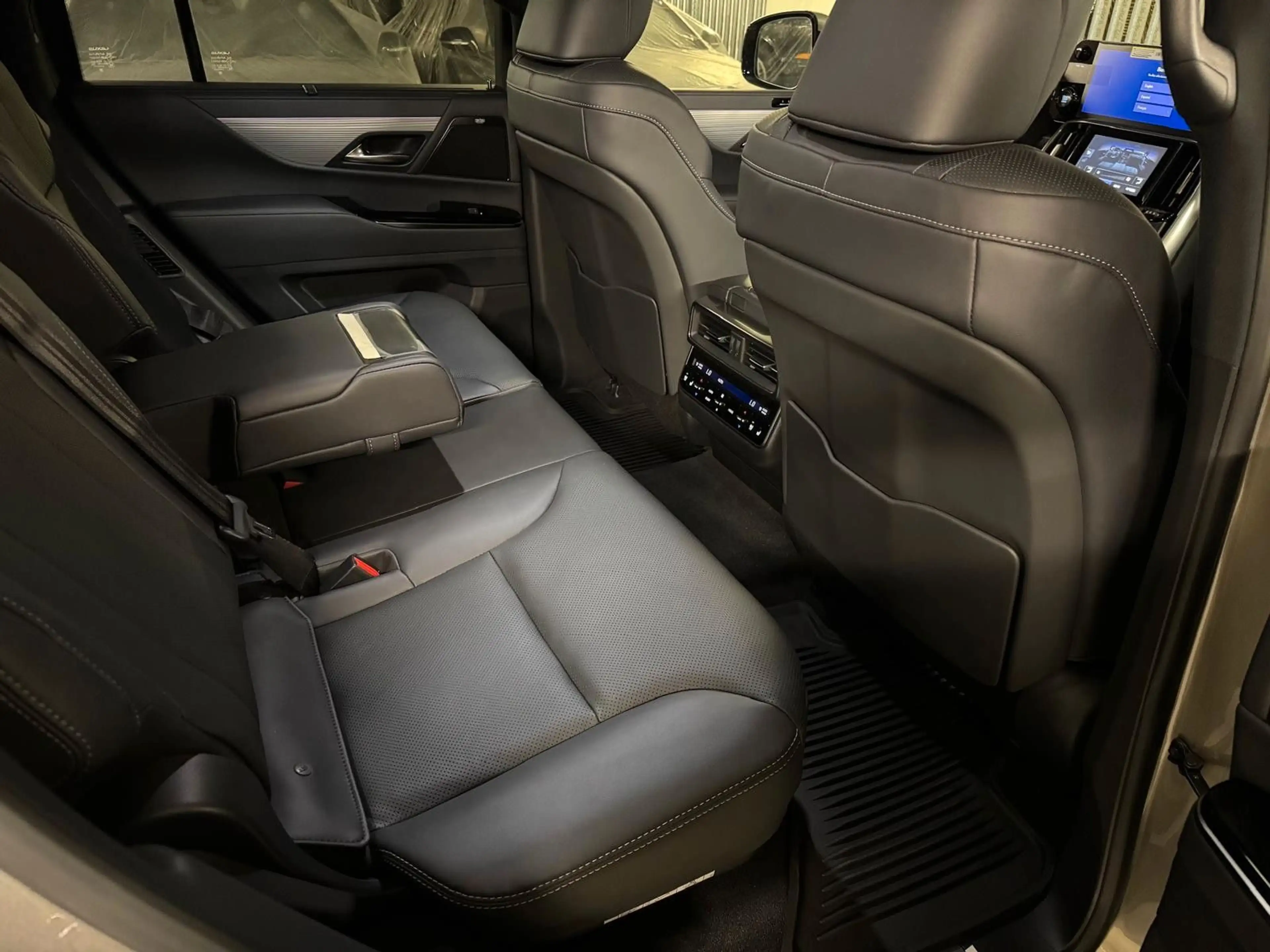 Lexus LX 600 LX600+F SPORT+2026+NEW+7Seats+EU — photo 39
