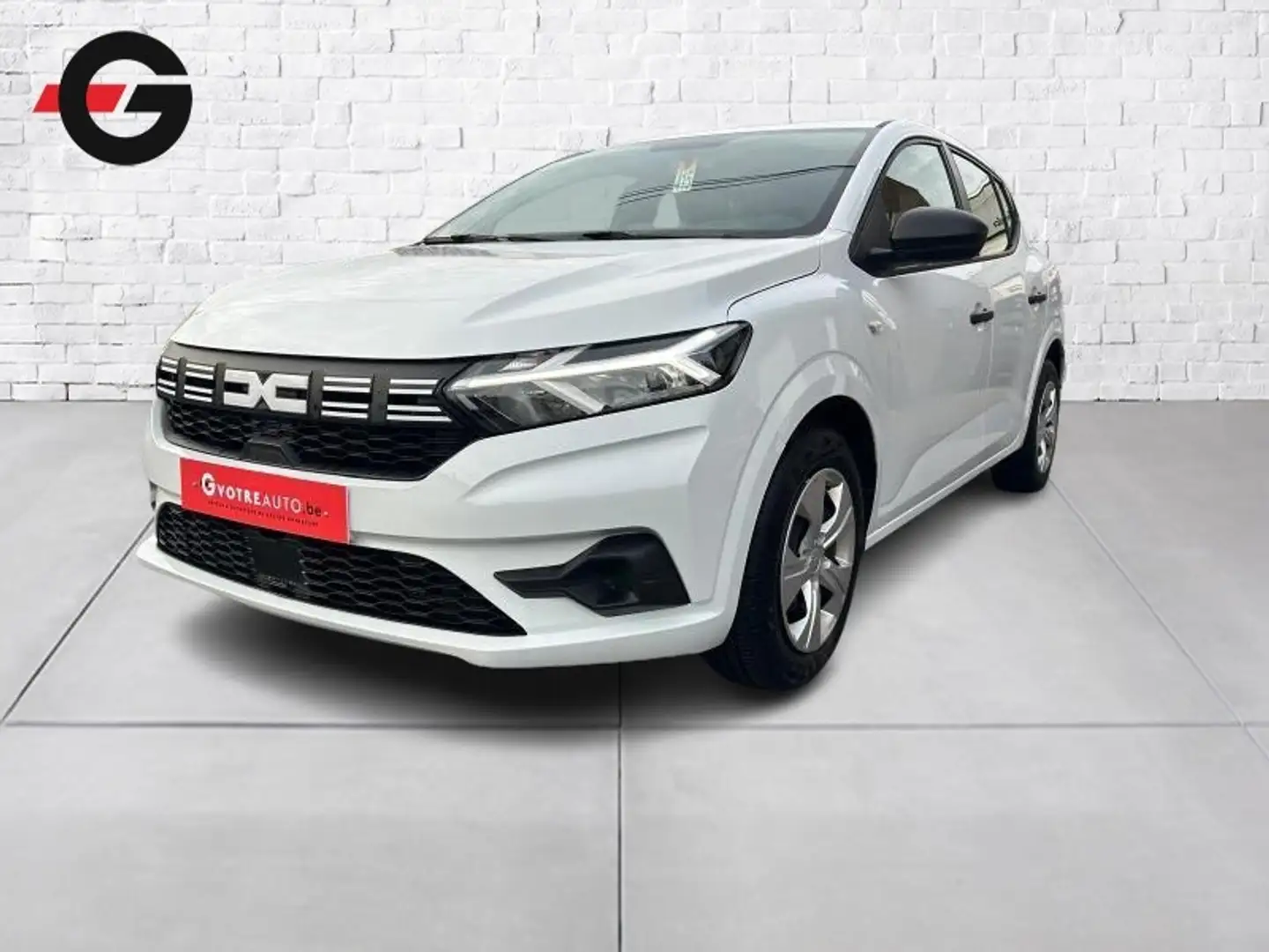 Dacia Sandero Essential ES 67 Wit - 1