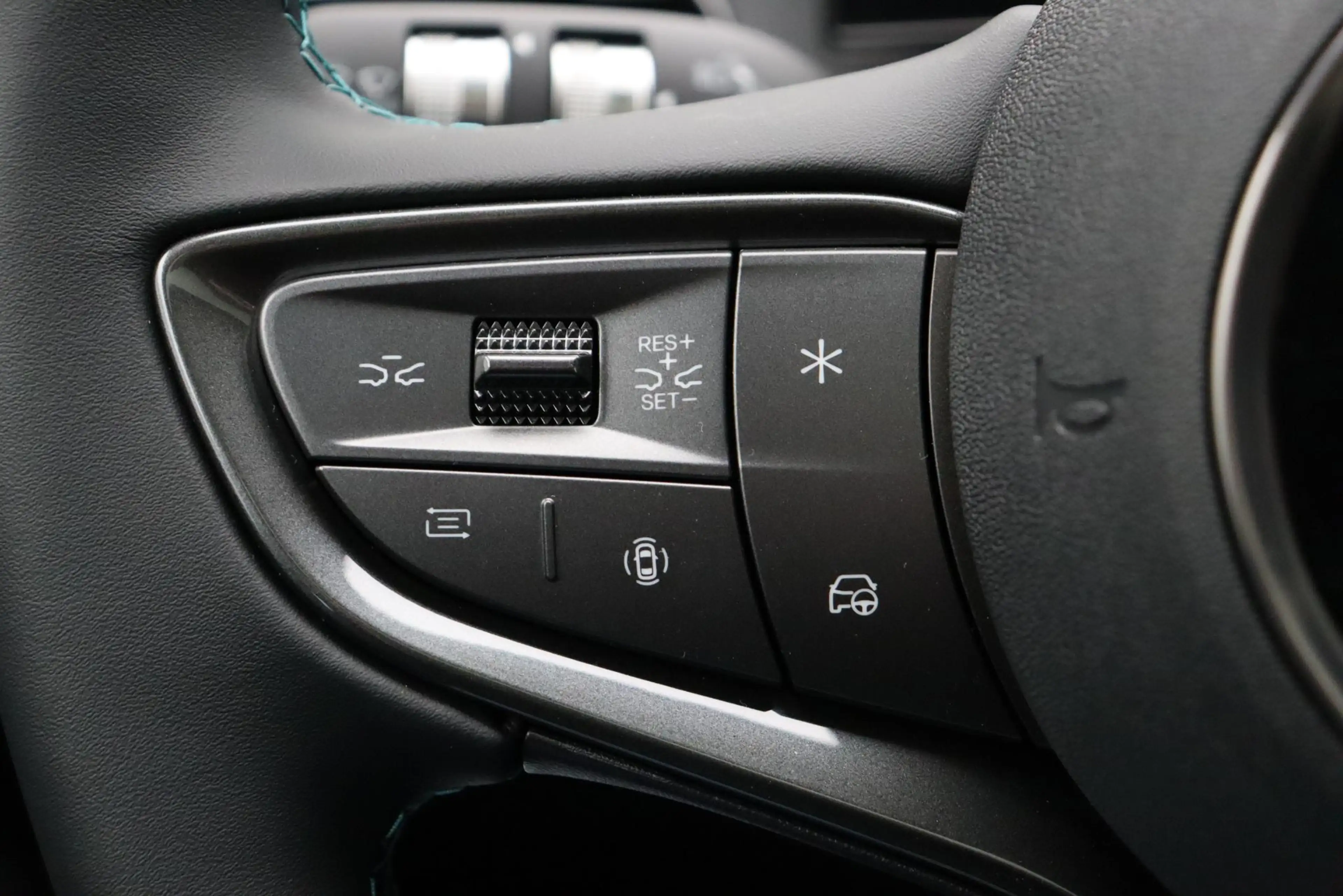 BYD Seal 6 Touring comfort | 19 kWh | Stoelverwarming | Stoel — photo 13