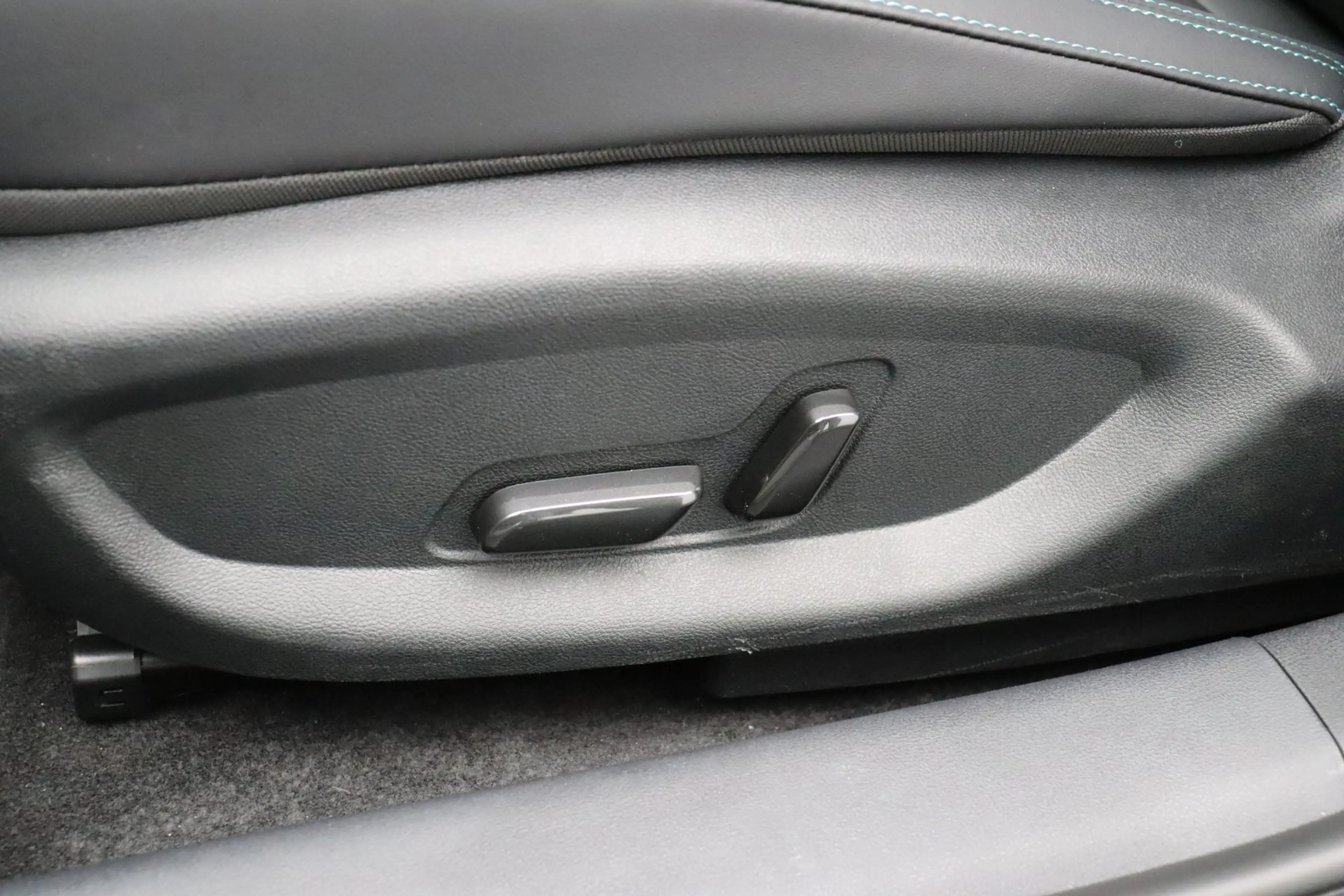 BYD Seal 6 Touring comfort | 19 kWh | Stoelverwarming | Stoel — photo 12