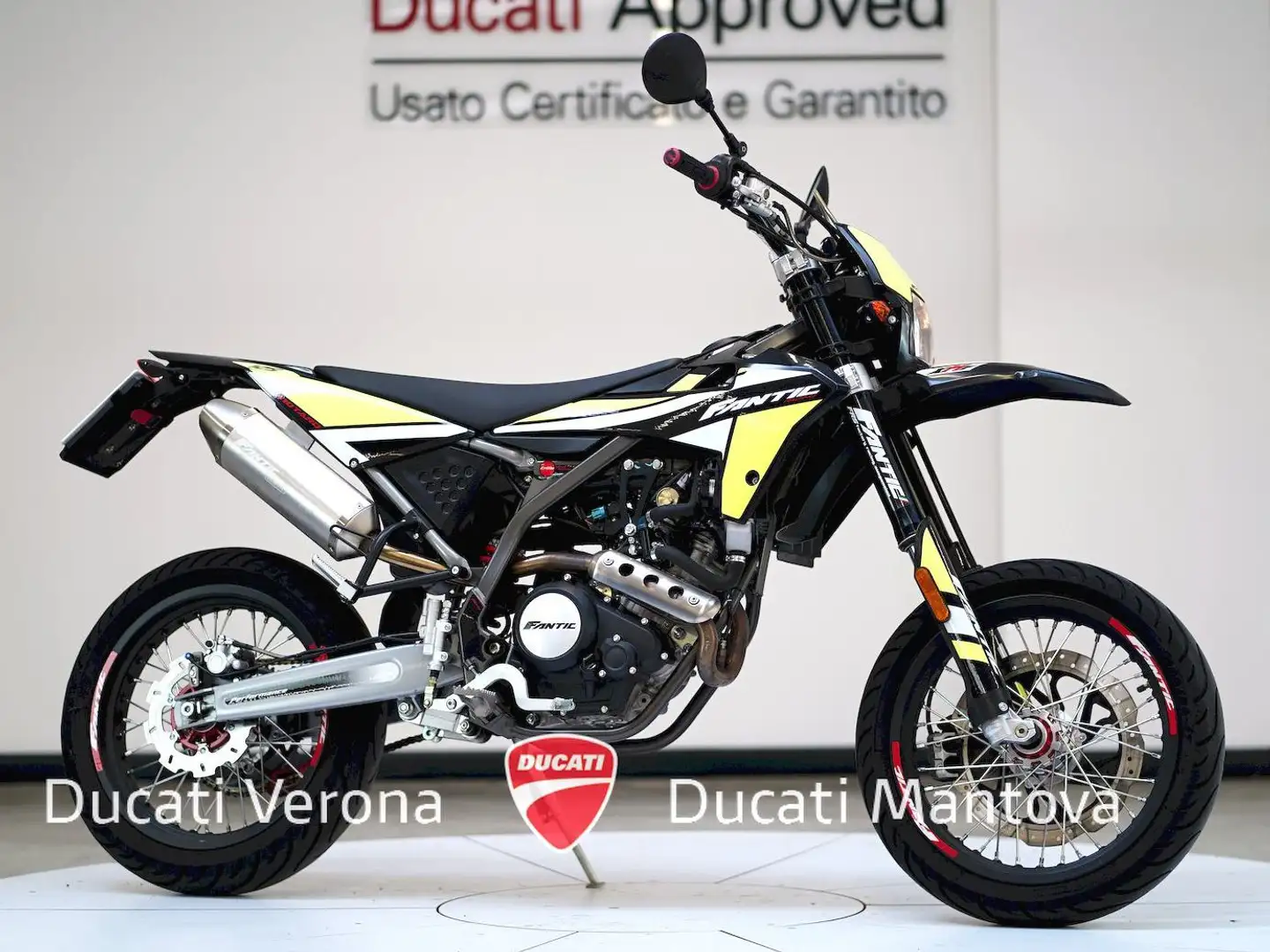 Fantic 125M XMF 125 Competition 4t Schwarz - 2