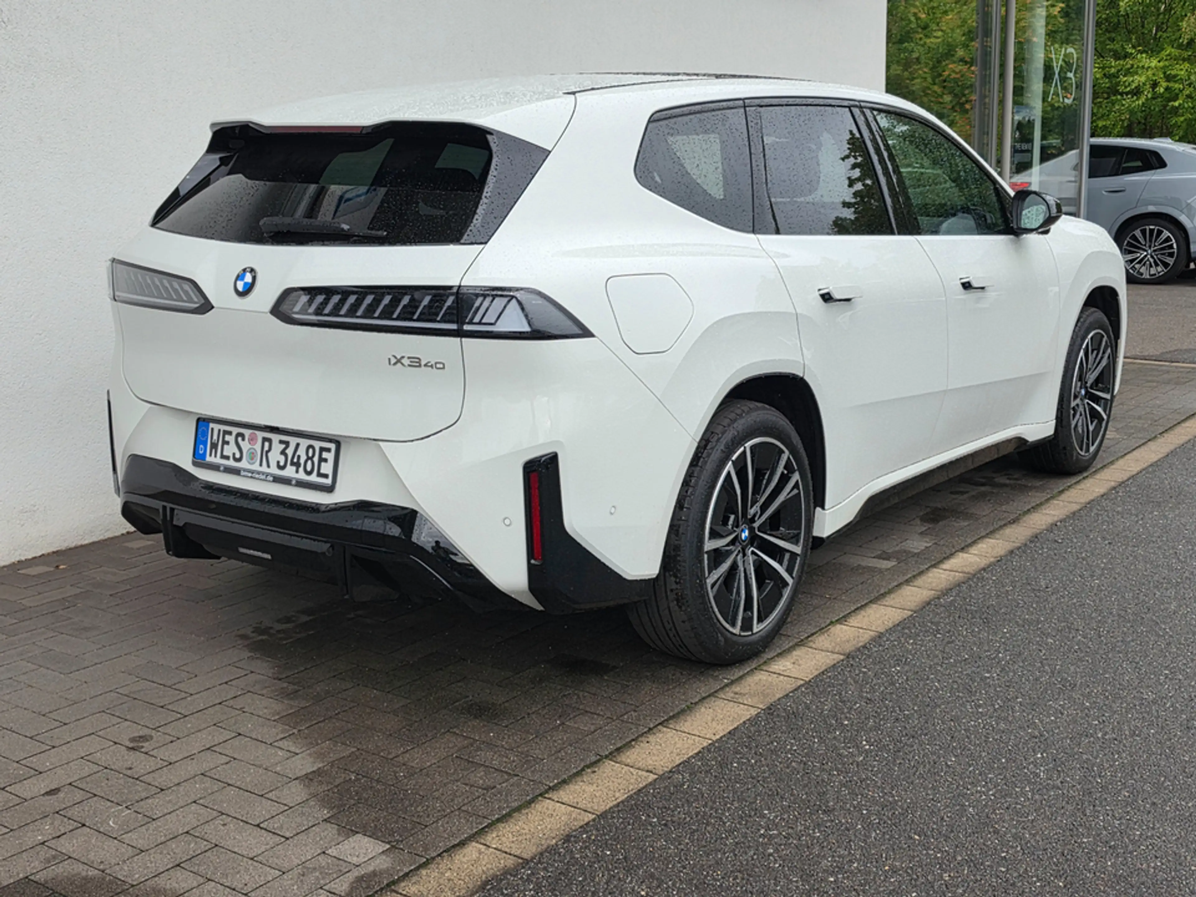 BMW iX3 40 Klimaaut. AHK Sitzhzg. Vorn Lankradhzg. — photo 3