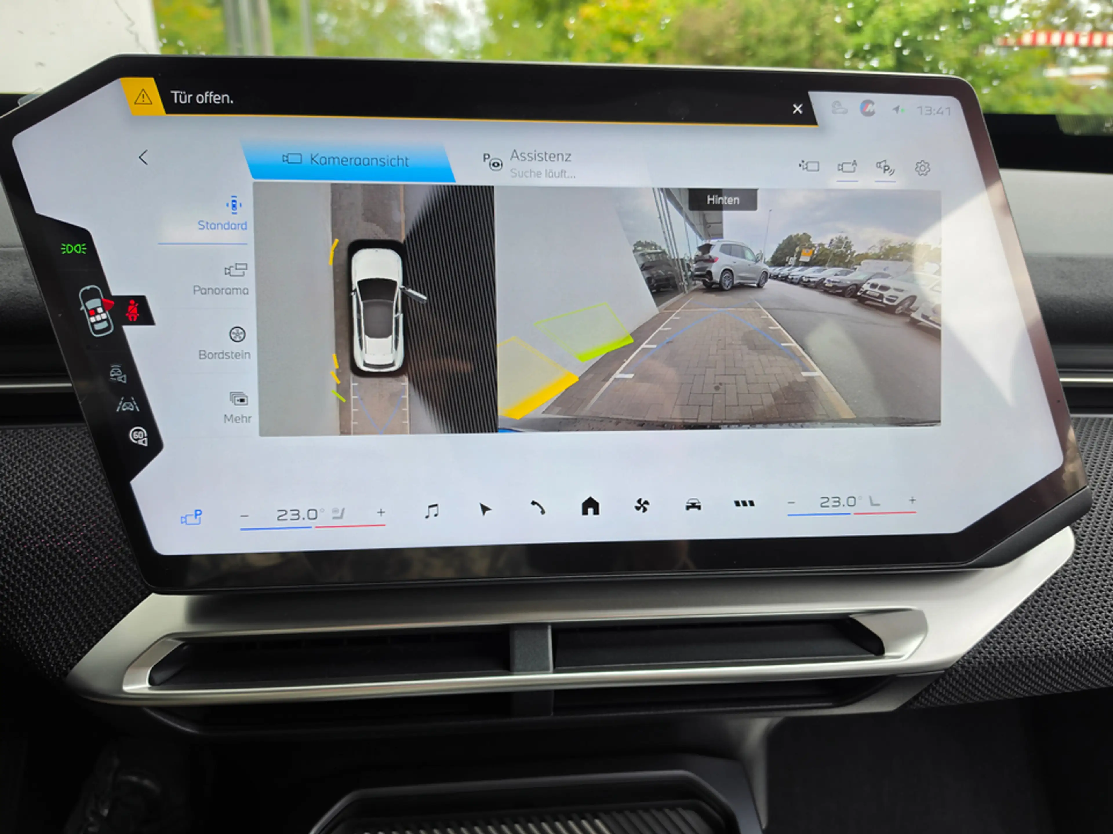 BMW iX3 40 Klimaaut. AHK Sitzhzg. Vorn Lankradhzg. — photo 13