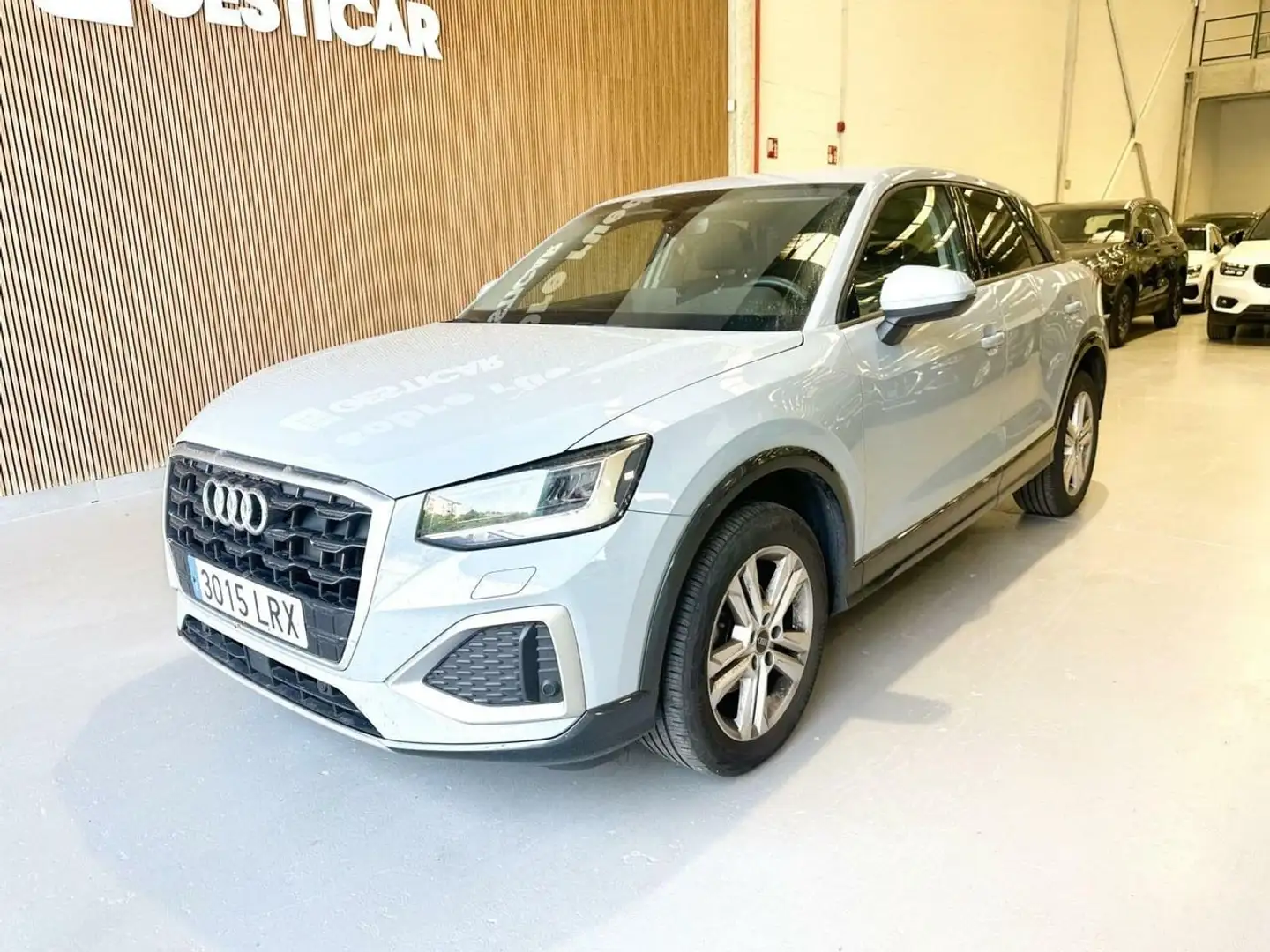 Audi Q2 30 TDI Advanced 85kW Gris - 2