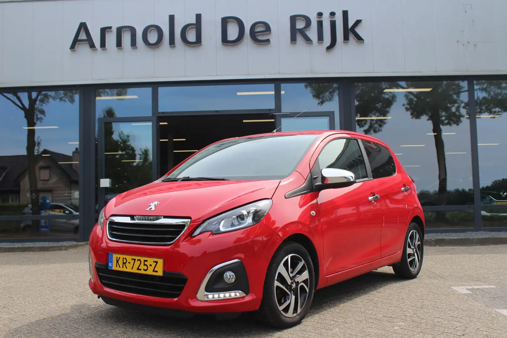 Peugeot 108 1.0 e-VTi Allure Rood - 1