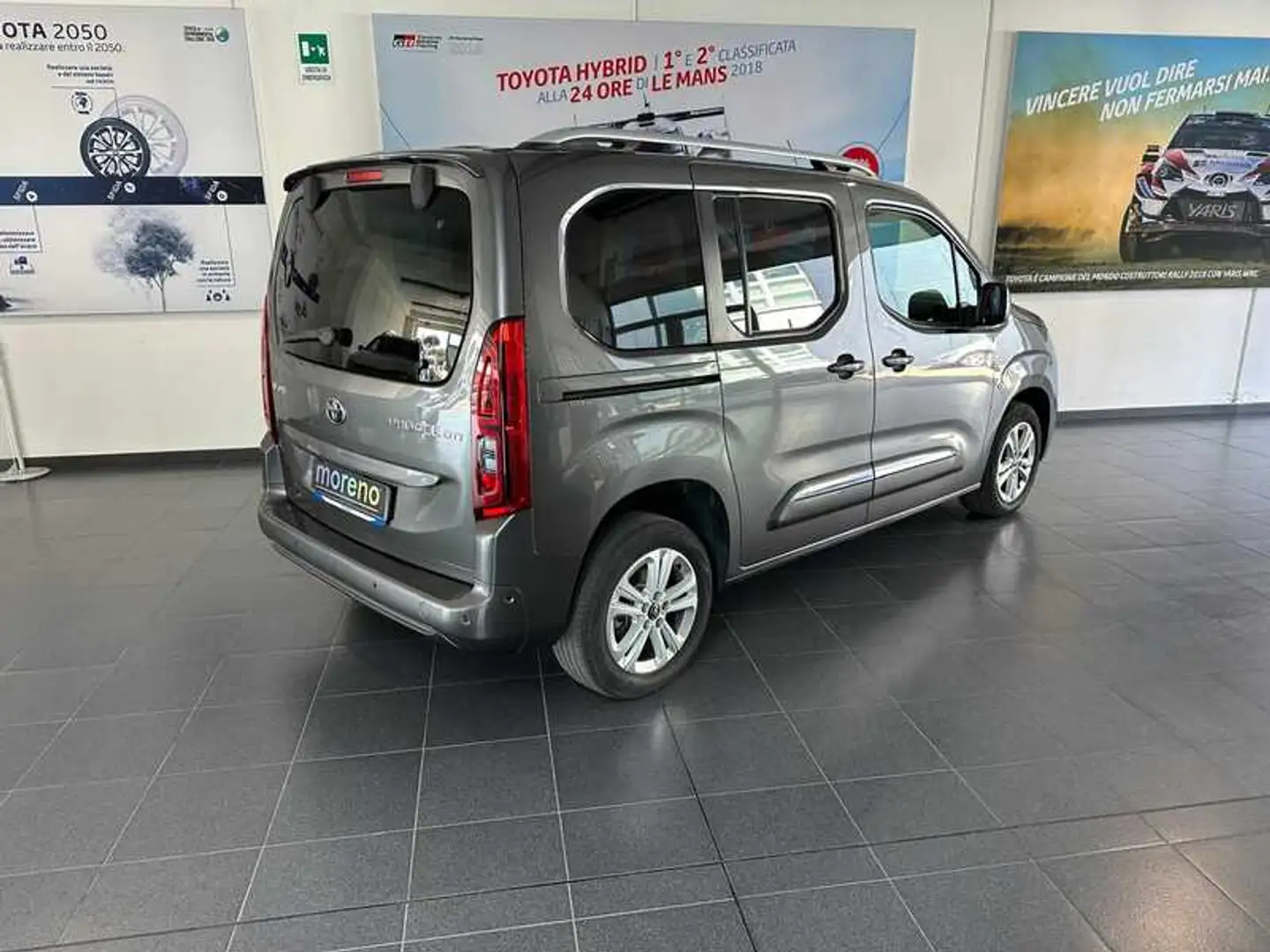 Toyota Proace 1.5D 130 CV S&S L1 D Executive 7 Posti Gri - 2