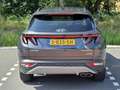 Hyundai TUCSON 1.6 T-GDI HEV 230PK Premium | 1650 kg trekvermogen Grijs - thumbnail 4