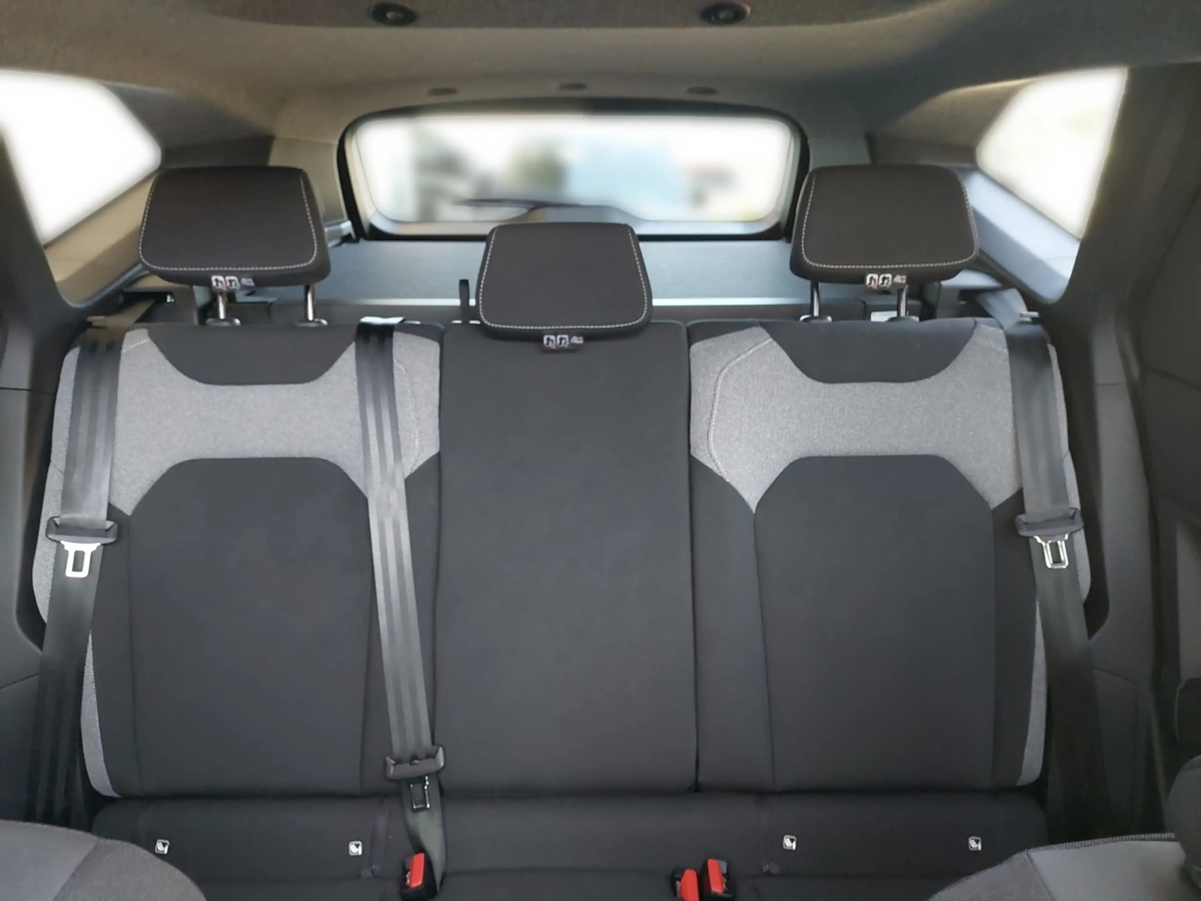 Dacia Bigster BIGSTER Journey Hybrid 150 4x4 — photo 11