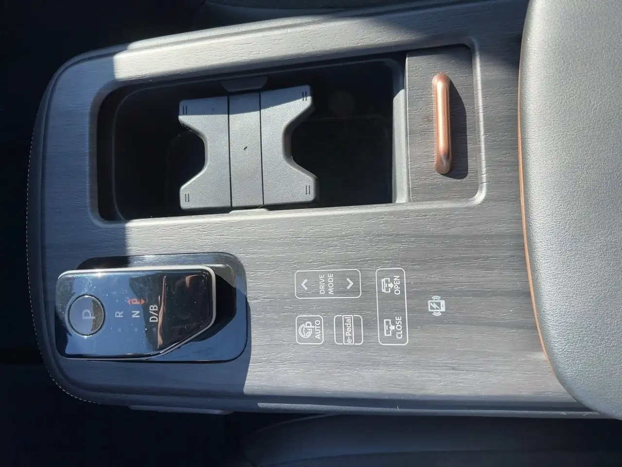Nissan Ariya Evolve Pack Apple CarPlay SHZ PDC KLIMA BT 14