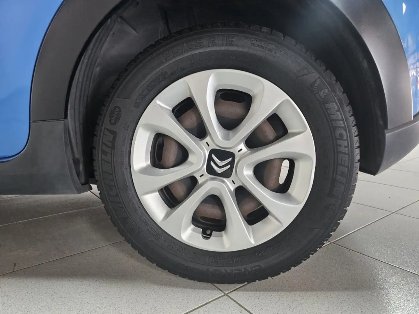 Citroen C3 1.2 PureTech S&S Business 83 Blu/Azzurro - 2