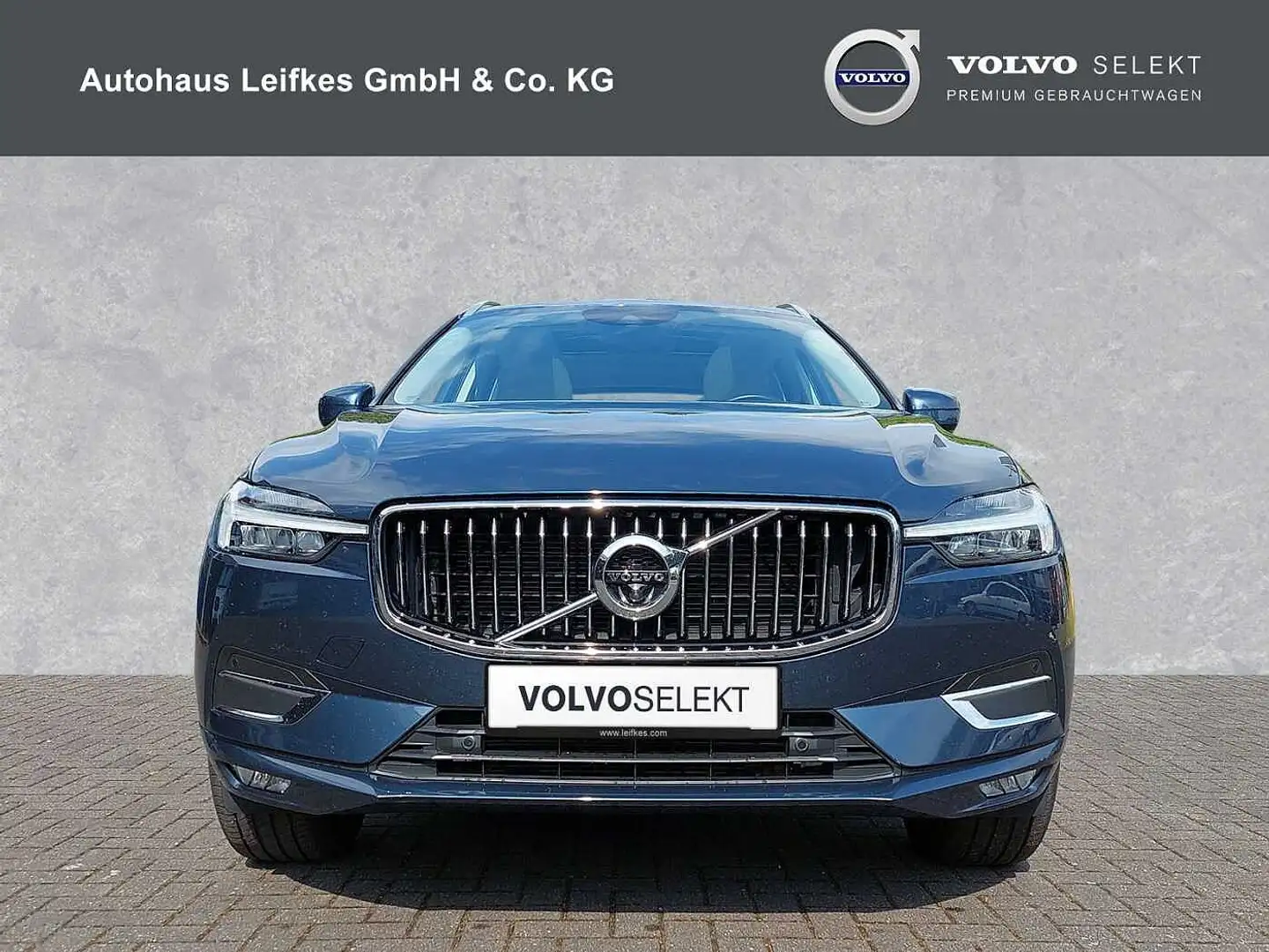 Volvo XC60 Diesel B5 D AWD Geartronic Inscription Bleu - 2