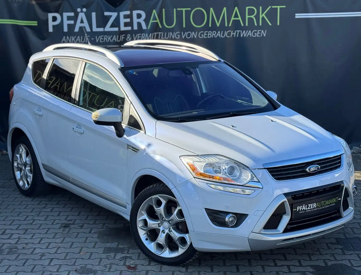 Ford Kuga Individual 2.0 TDCi 4X4 Automatik Bi-Xenon Sport Weiß - 1