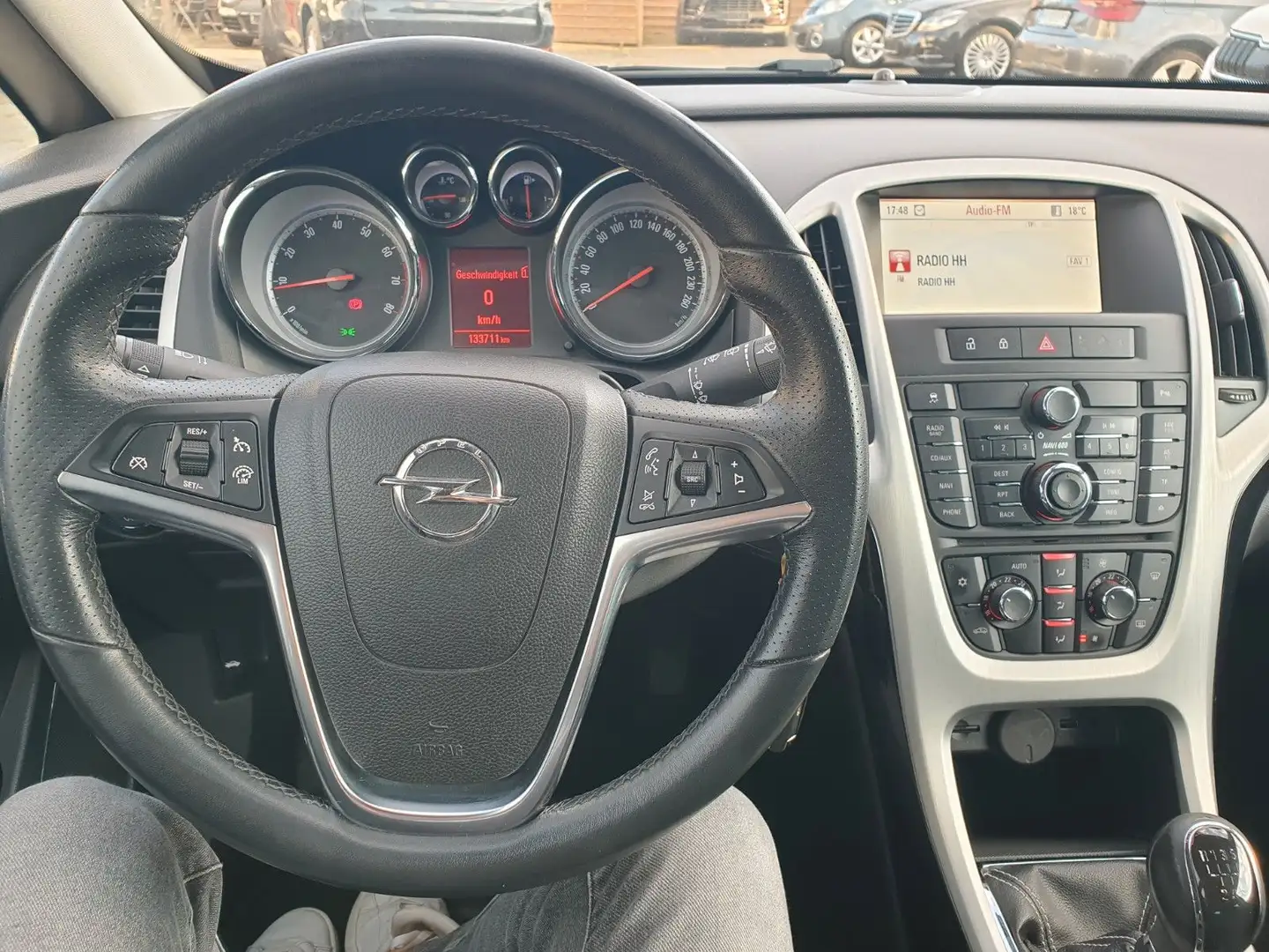 Opel Astra J GTC Innovation*Bi-Xenon*Klima* Grau - 2