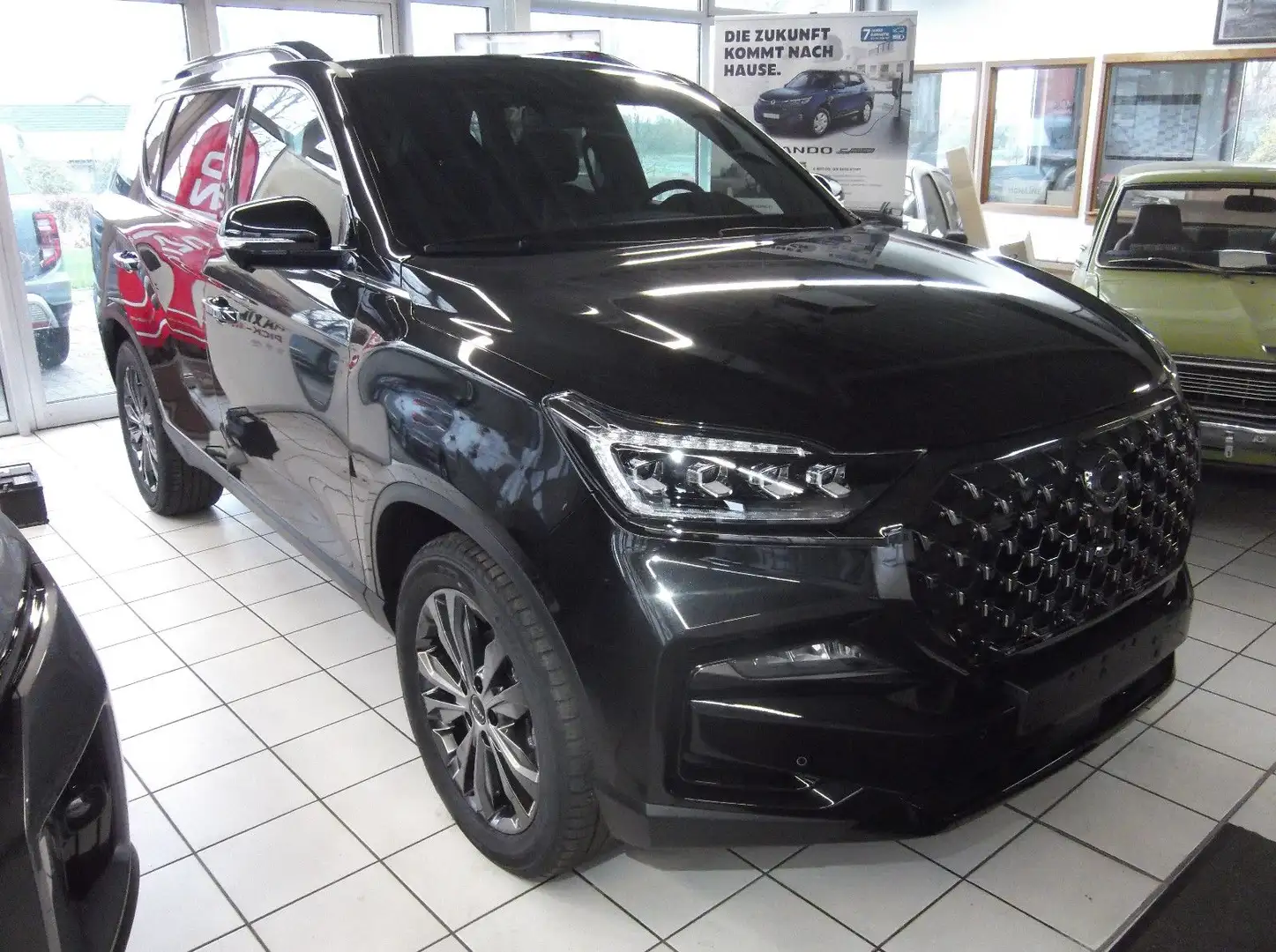 KGM Rexton Blackline, 8AT, 4WD Schwarz - 2