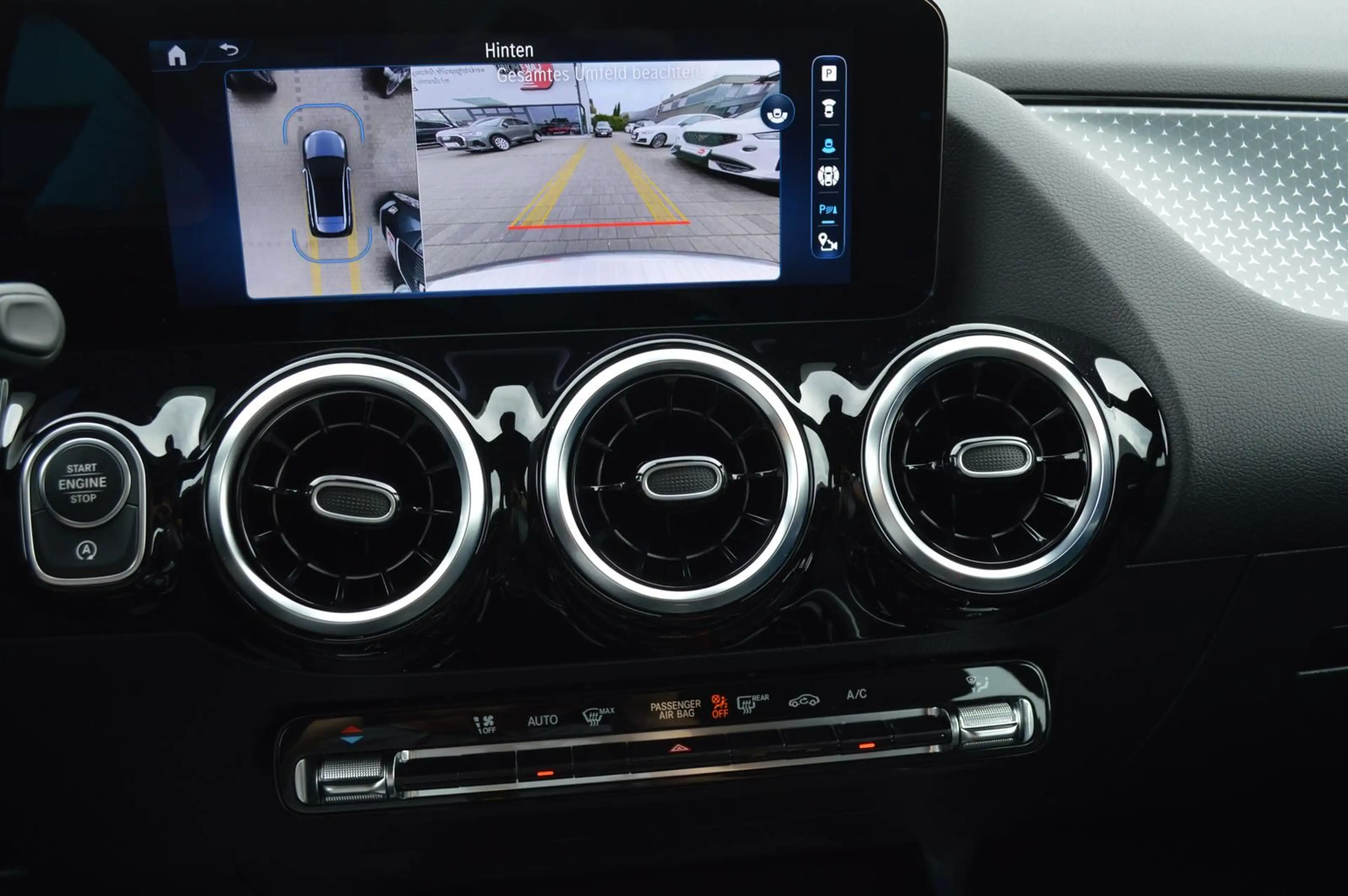 Mercedes-Benz B 200 d*Virtual*360°*Navi*LED*Keyless*Carplay*SHZ — photo 12