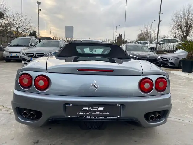 Ferrari 360 view 12