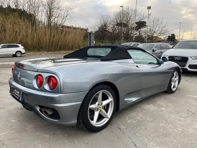 Ferrari 360 view 13