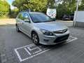 Hyundai i30 CW 1.6 CRDi 66 kW classic Plateado - thumbnail 4