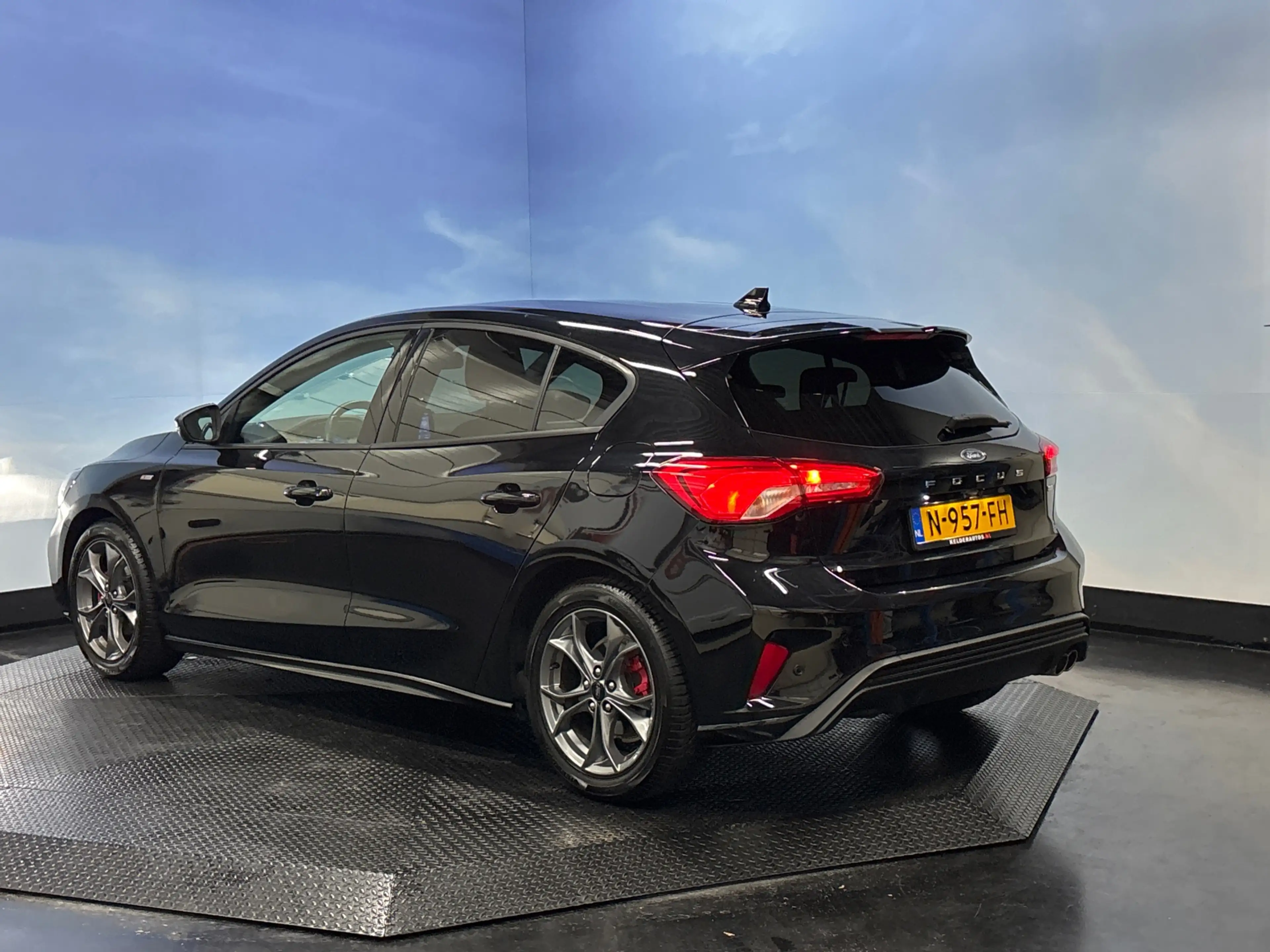 Ford Focus 1.0 EcoBoost Hybrid ST Line X Business Navi | Clim — photo 3