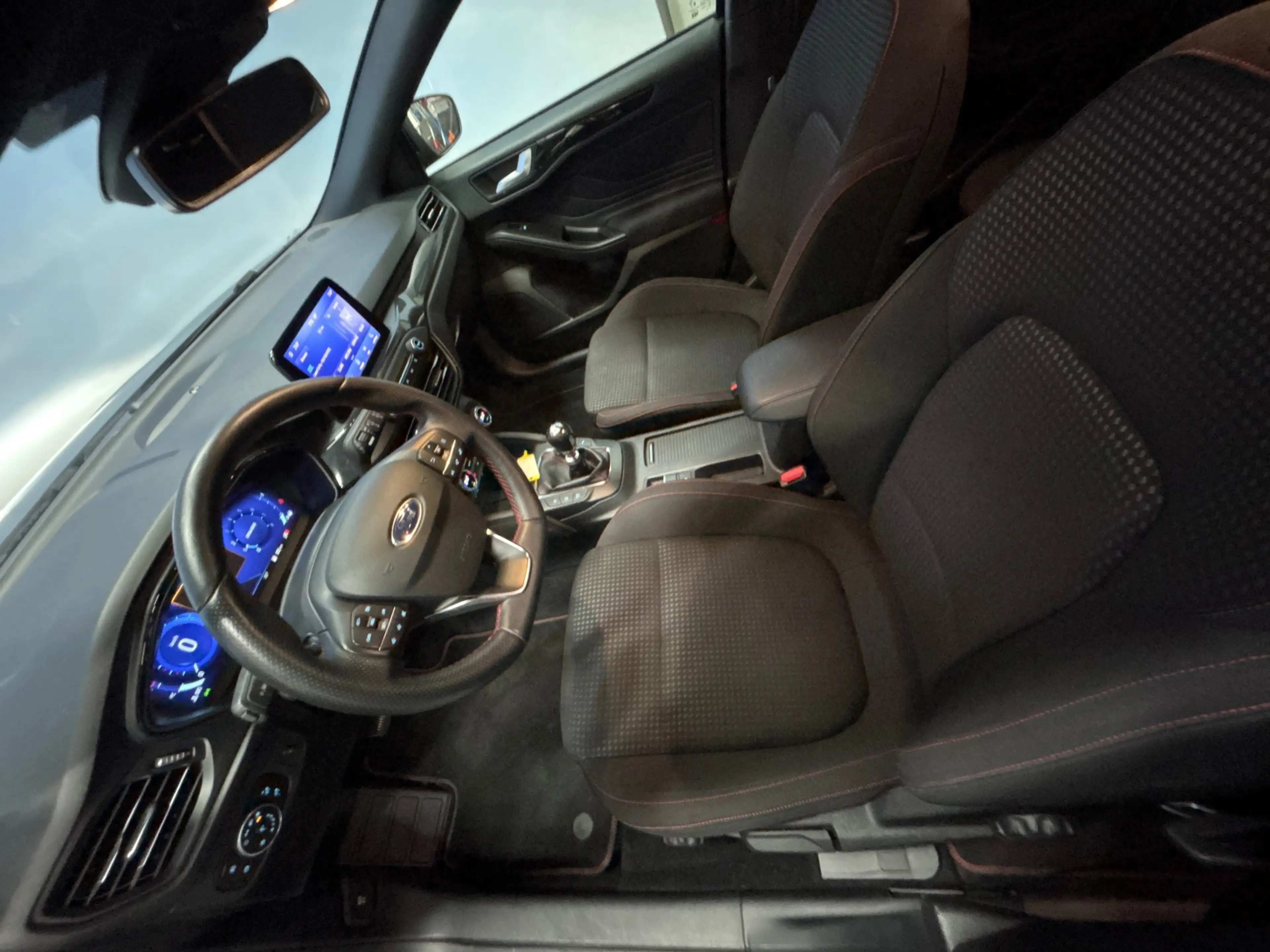 Ford Focus 1.0 EcoBoost Hybrid ST Line X Business Navi | Clim — photo 10