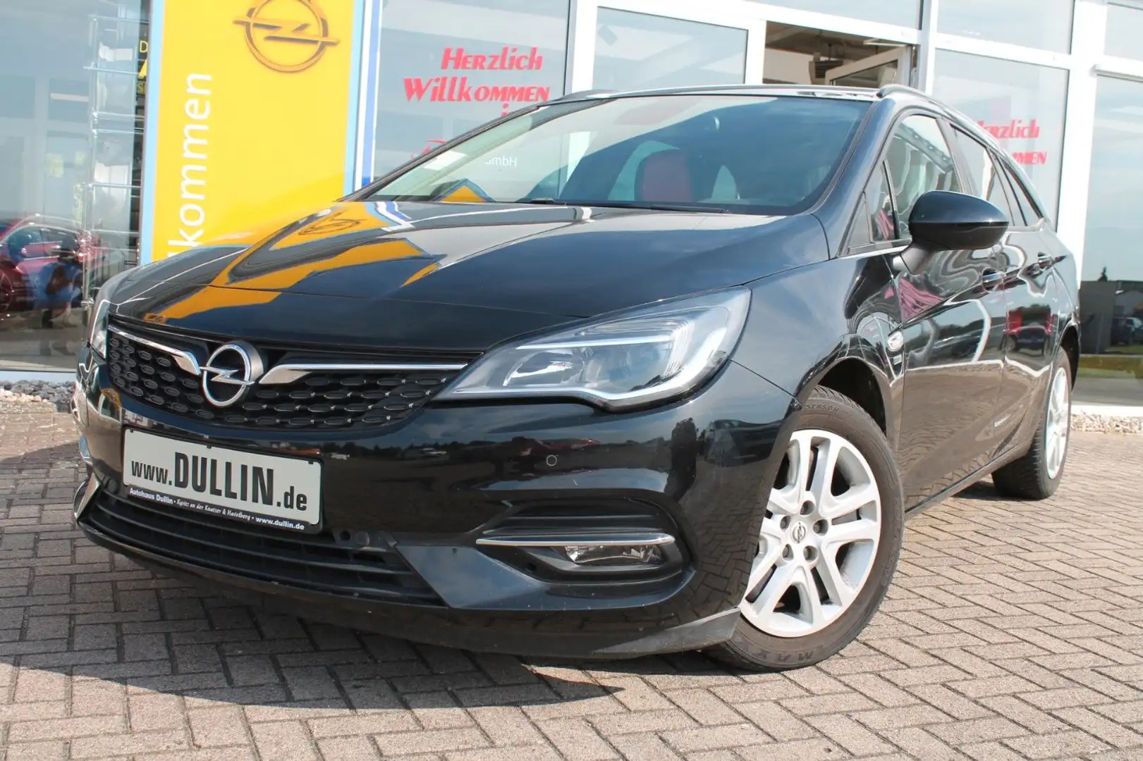 Opel Astra K Sports Tourer Negro - 1
