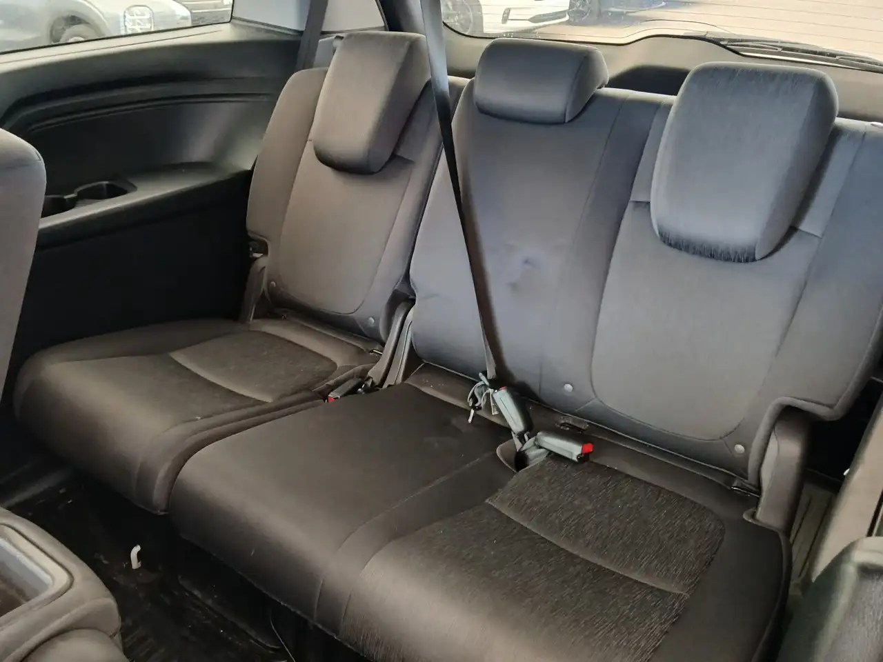 Honda Odyssey снимка Honda Odyssey