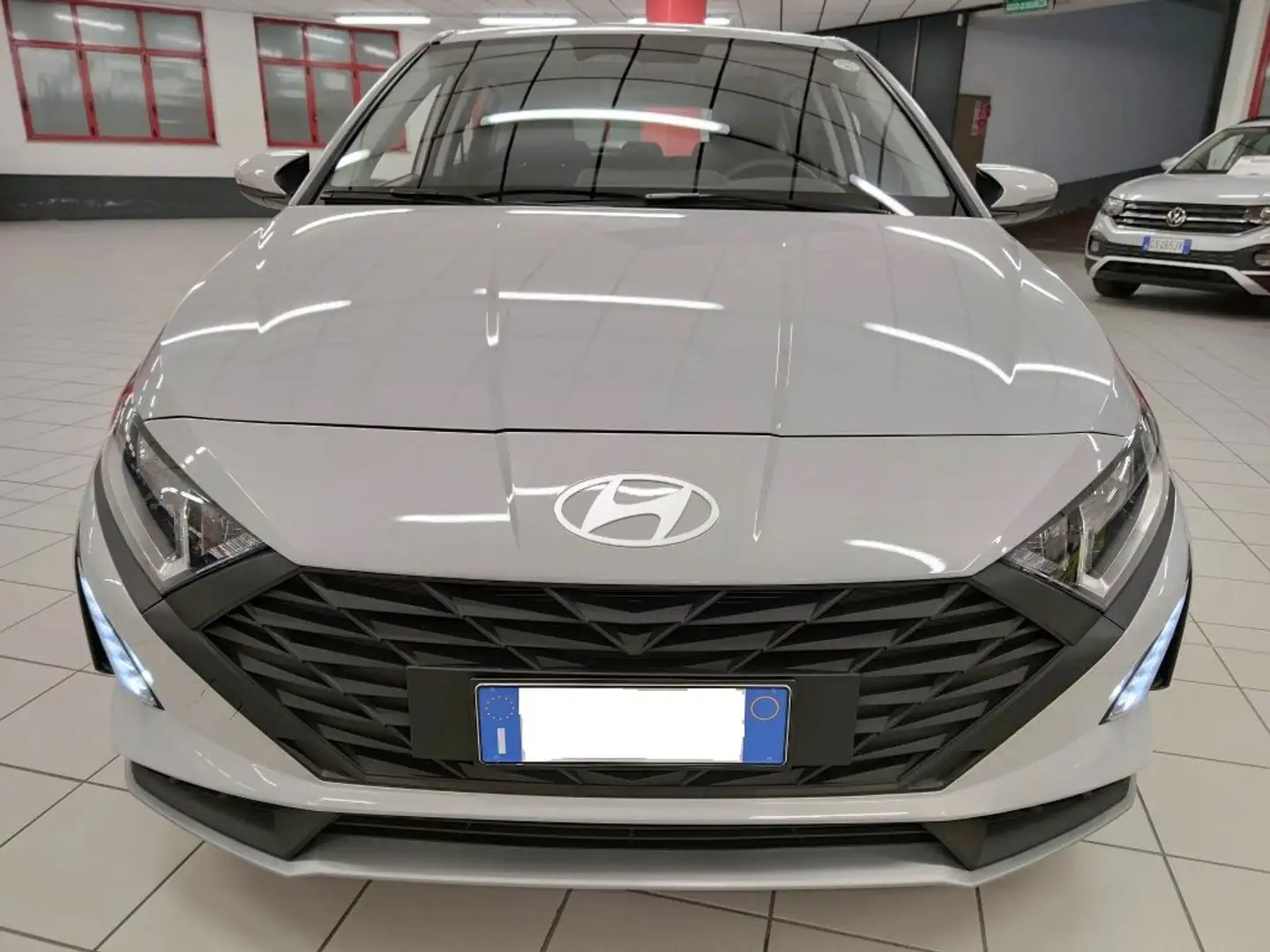 Hyundai i20 1.2 MPI ConnectLine + Car Play "SUPER PROMO" Gris - 2